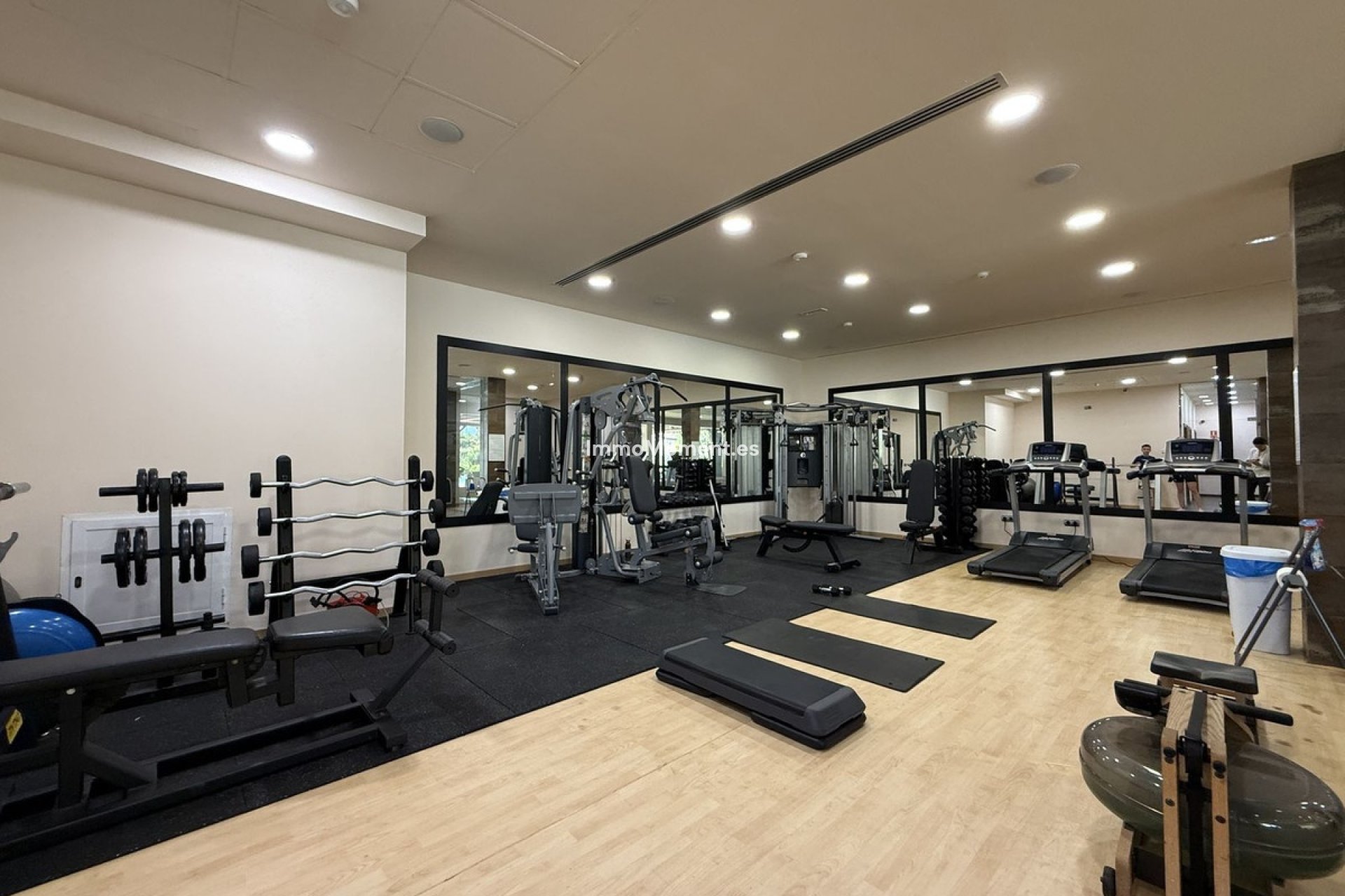 Resale - Apartment - Benahavís - Benahavís Centro