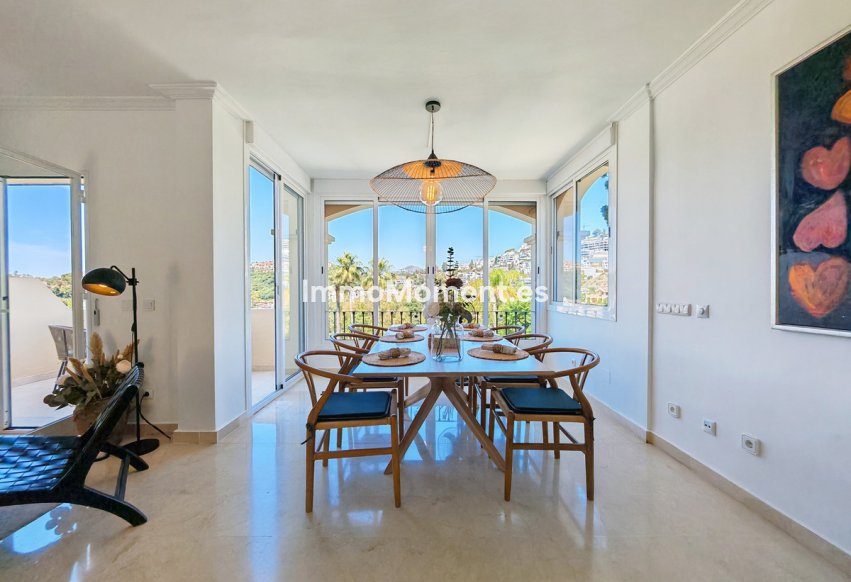Resale - Apartment - Benahavís - Benahavís Centro