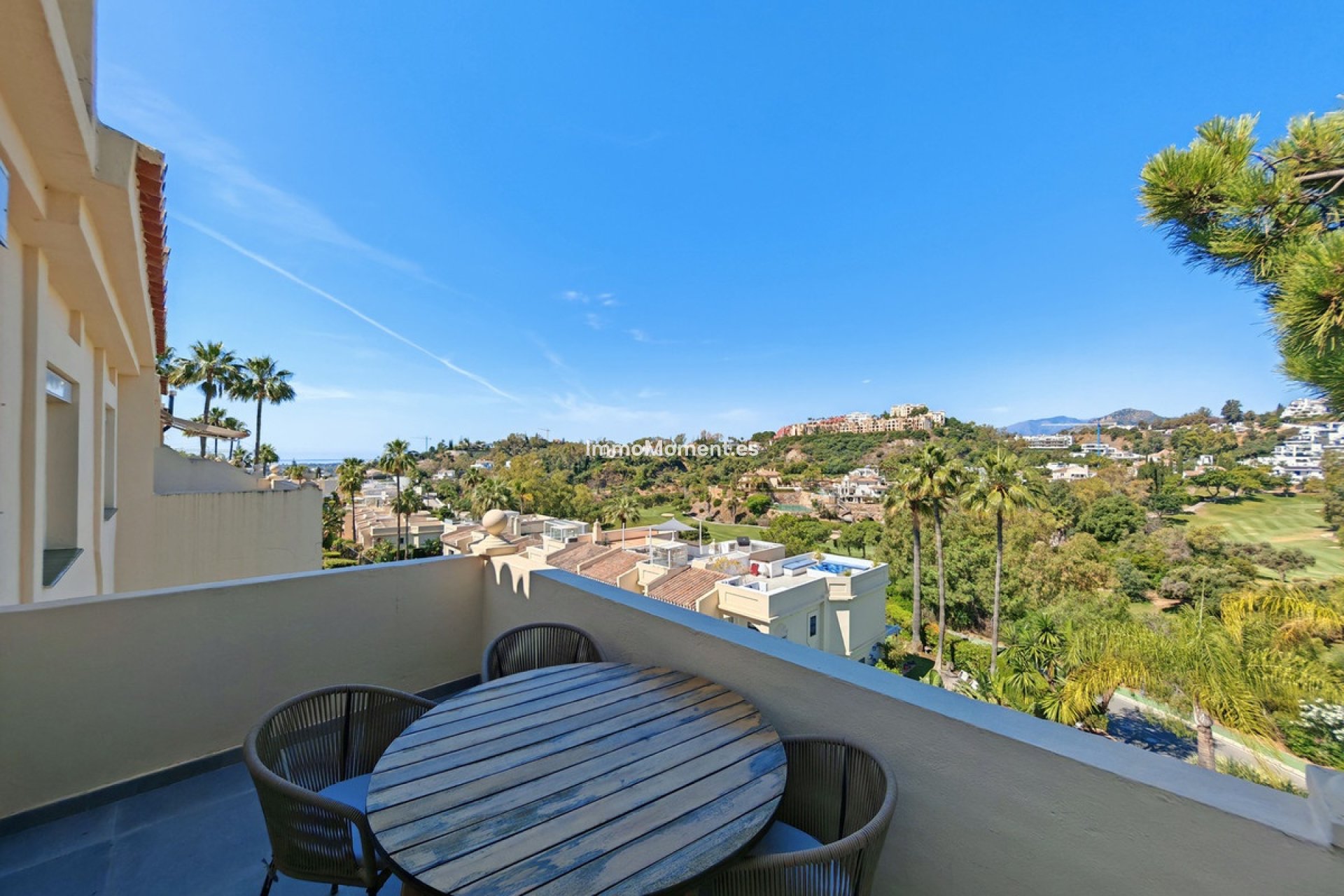 Resale - Apartment - Benahavís - Benahavís Centro