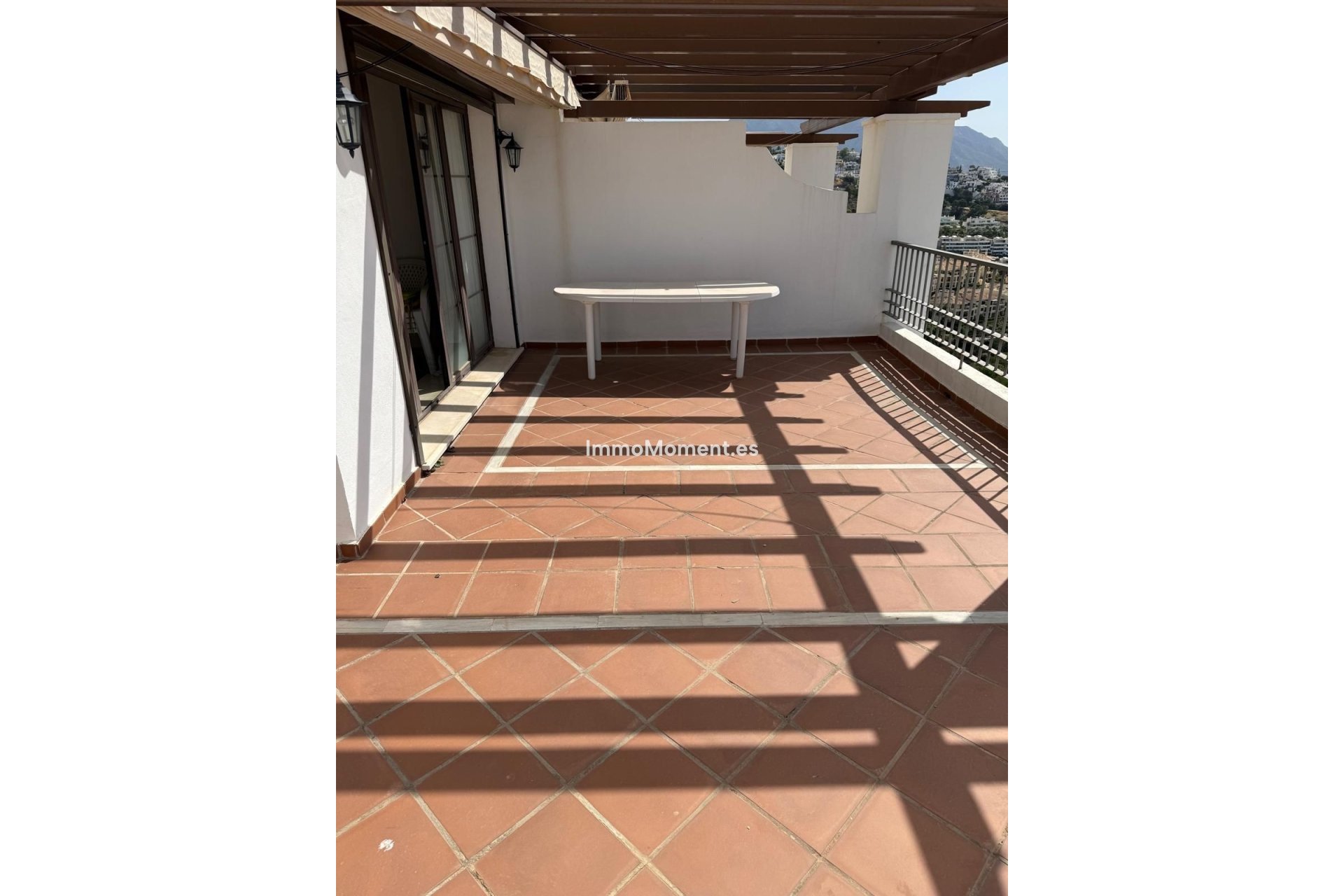Resale - Apartment - Benahavís - Benahavís Centro