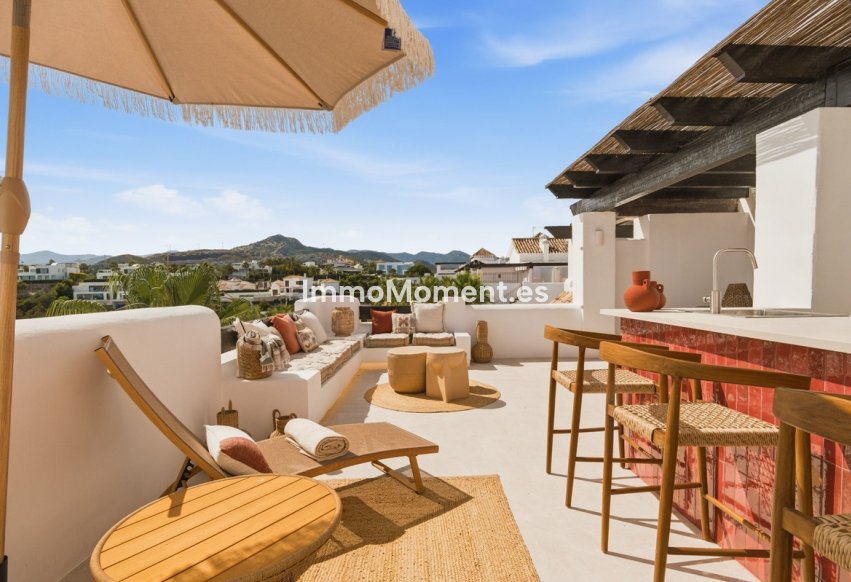 Resale - Apartment - Benahavís - Benahavís Centro