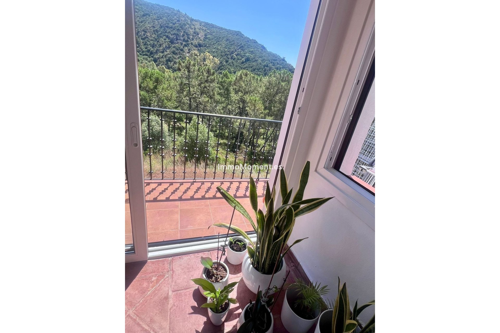 Resale - Apartment - Benahavís - Benahavís Centro