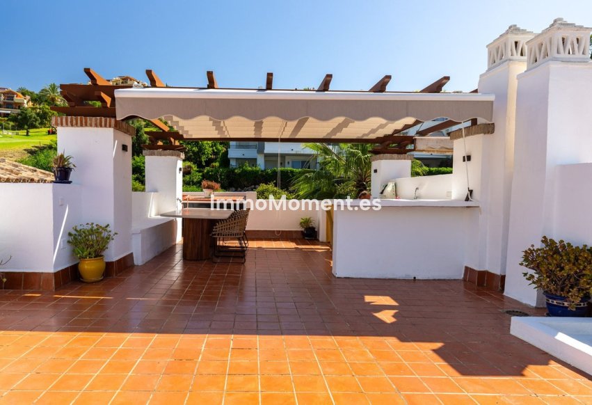 Resale - Apartment - Benahavís - Benahavís Centro