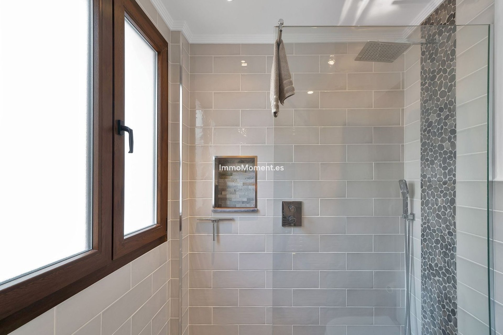 Resale - Apartment - Benahavís - Benahavís Centro