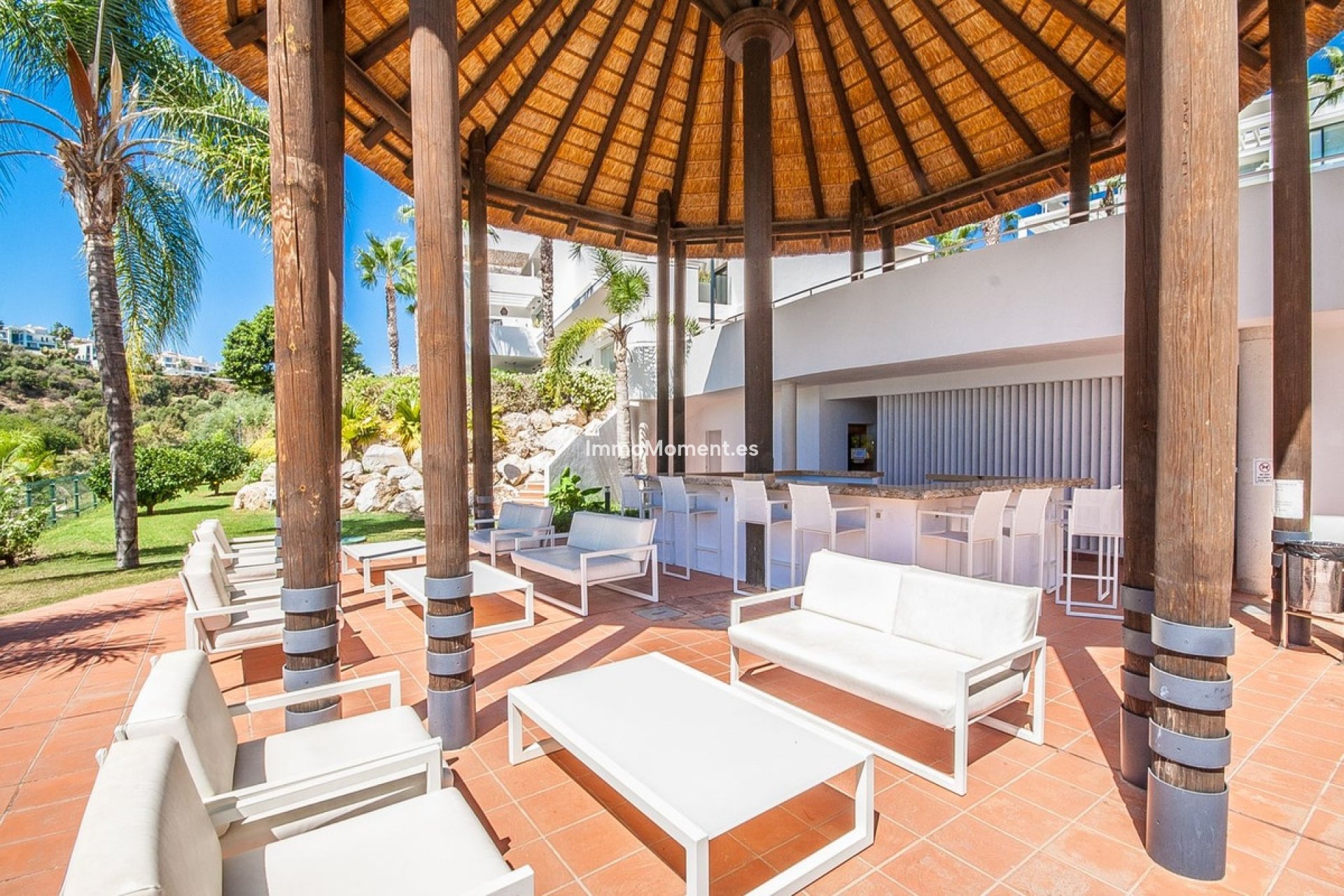 Resale - Apartment - Benahavís - Benahavís Centro