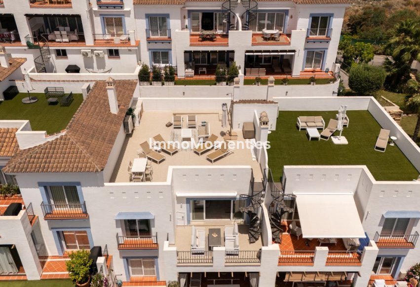 Resale - Apartment - Benahavís - Benahavís Centro