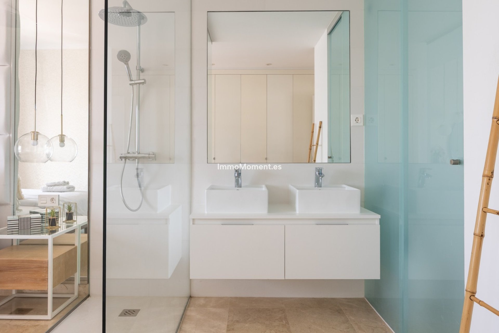 Resale - Apartment - Benahavís - Benahavís Centro