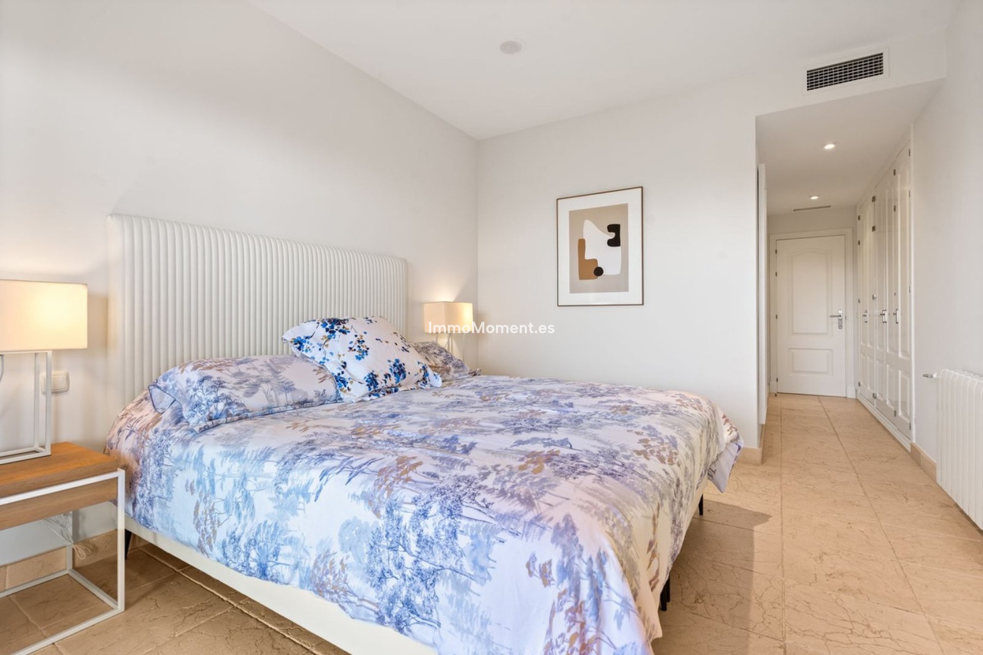 Resale - Apartment - Benahavís - Benahavís Centro