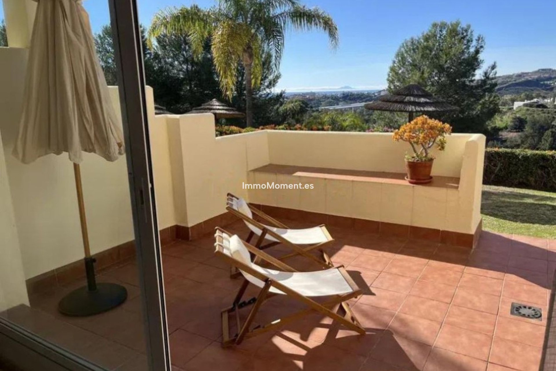 Resale - Apartment - Benahavís - Benahavís Centro