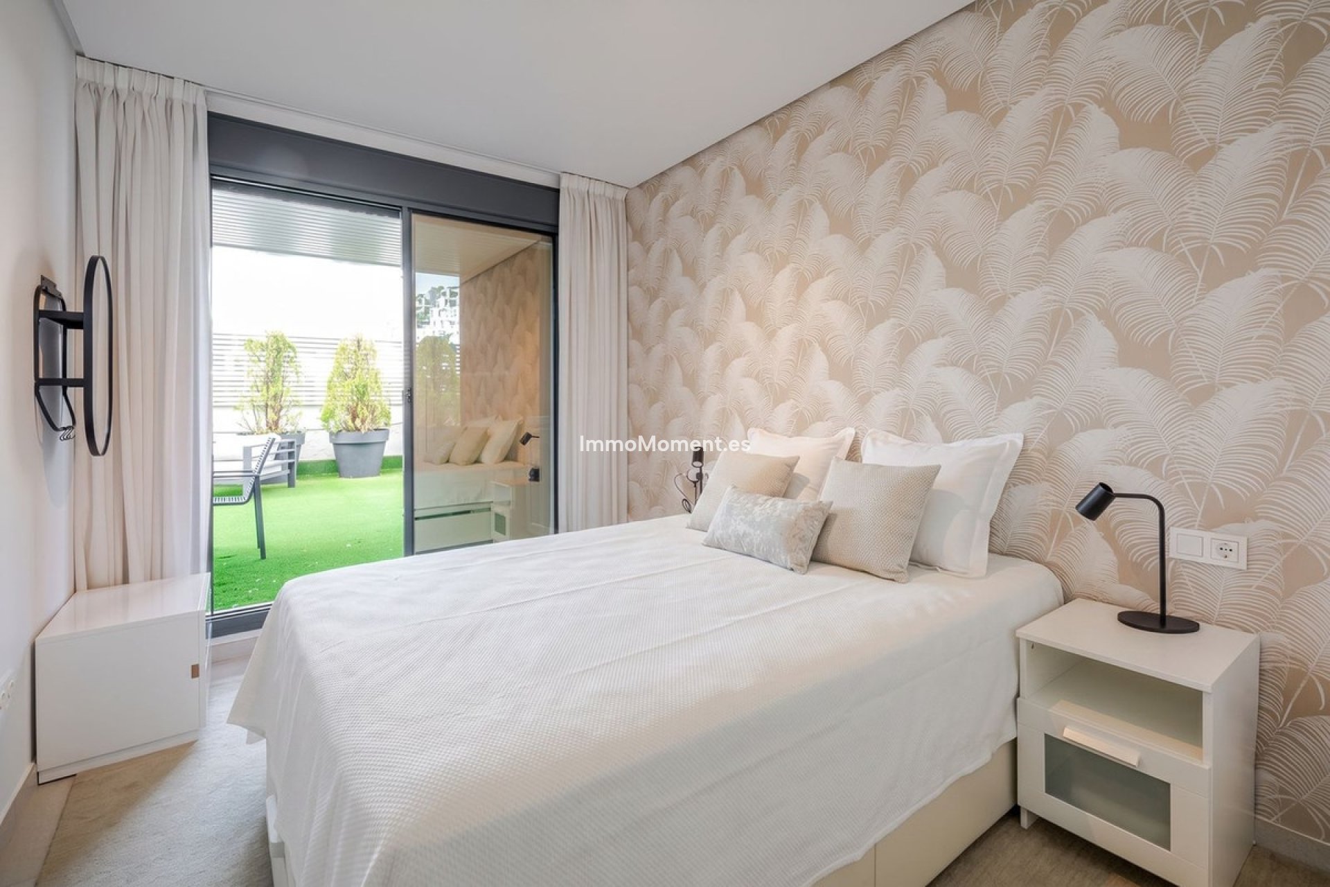 Resale - Apartment - Benahavís - Benahavís Centro