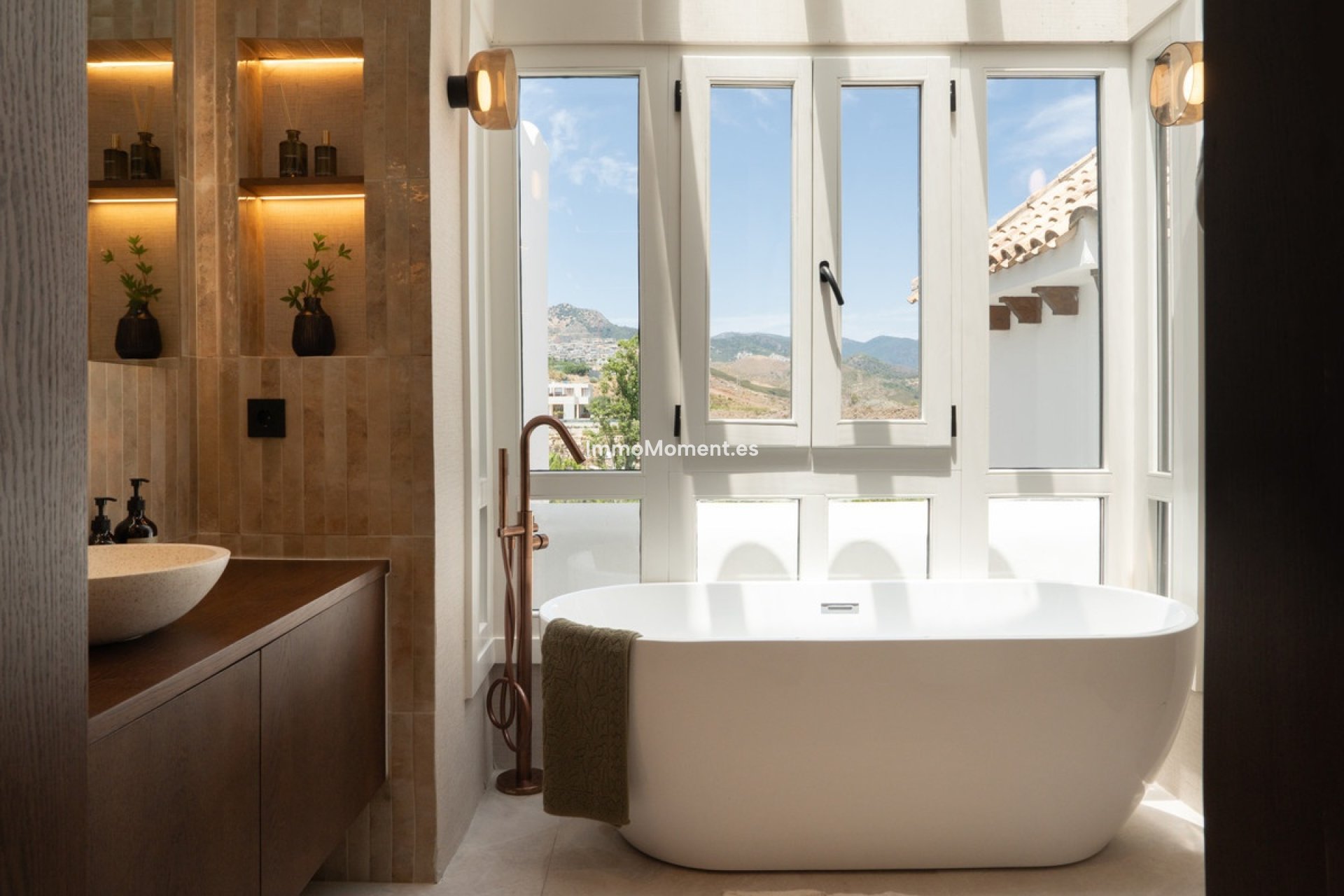 Resale - Apartment - Benahavís - Benahavís Centro