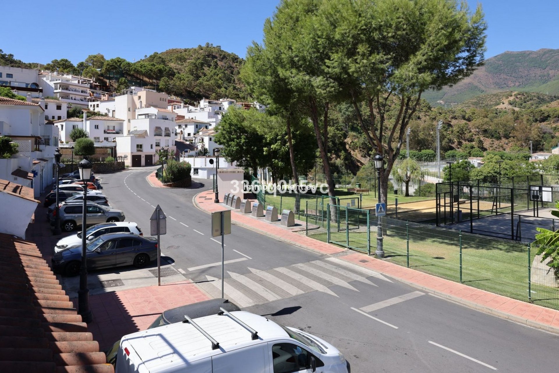 Resale - Apartment - Benahavís - Benahavís Centro