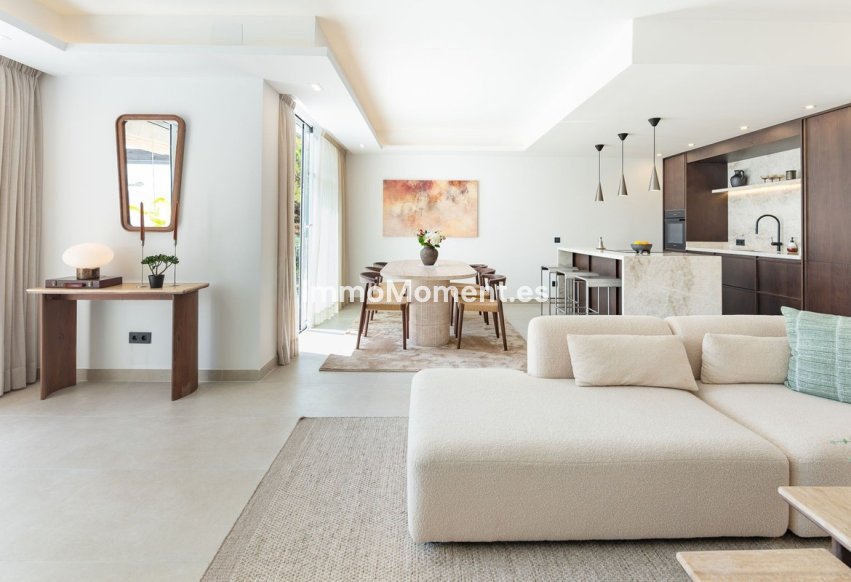 Resale - Apartment - Benahavís - La Quinta