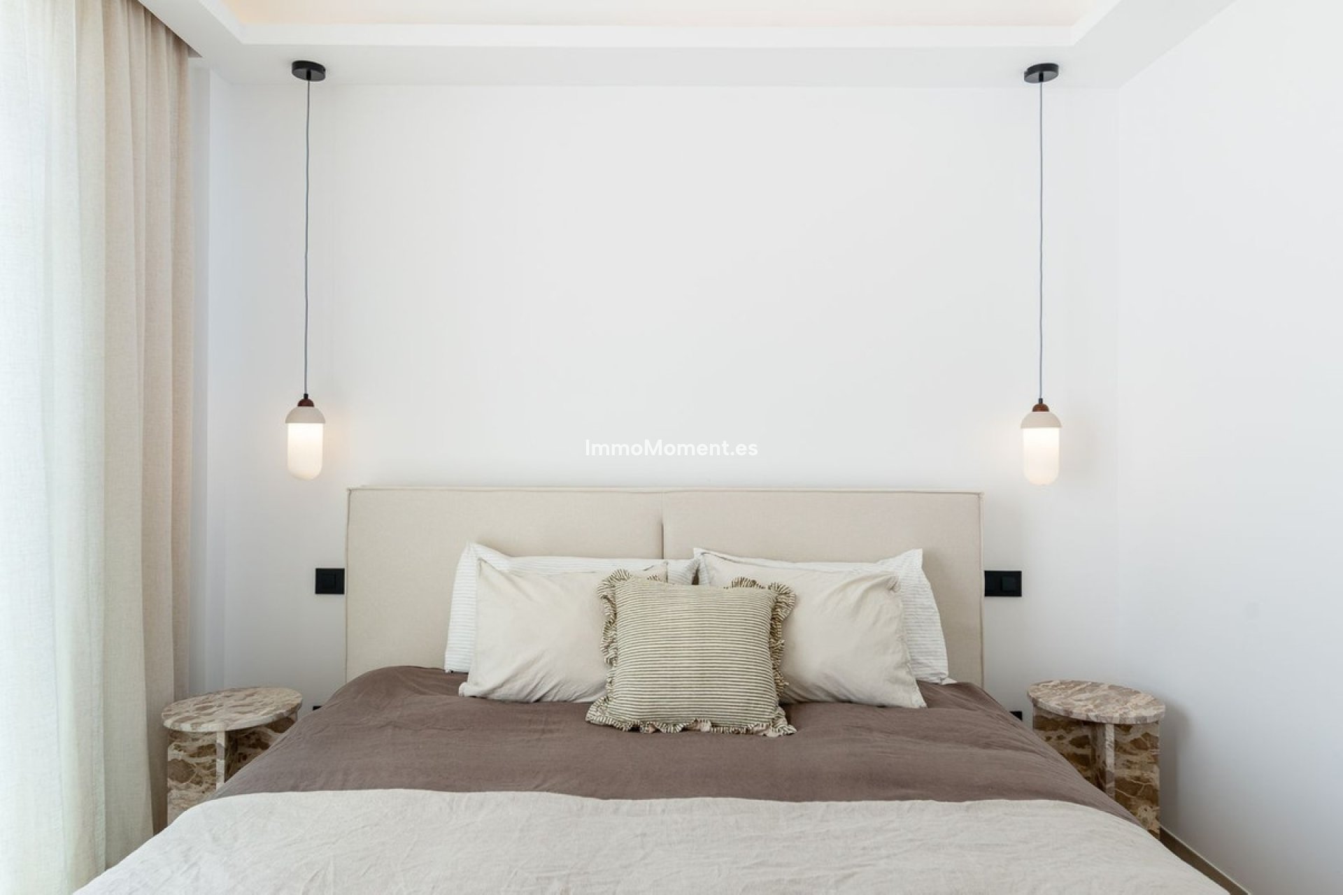 Resale - Apartment - Benahavís - La Quinta