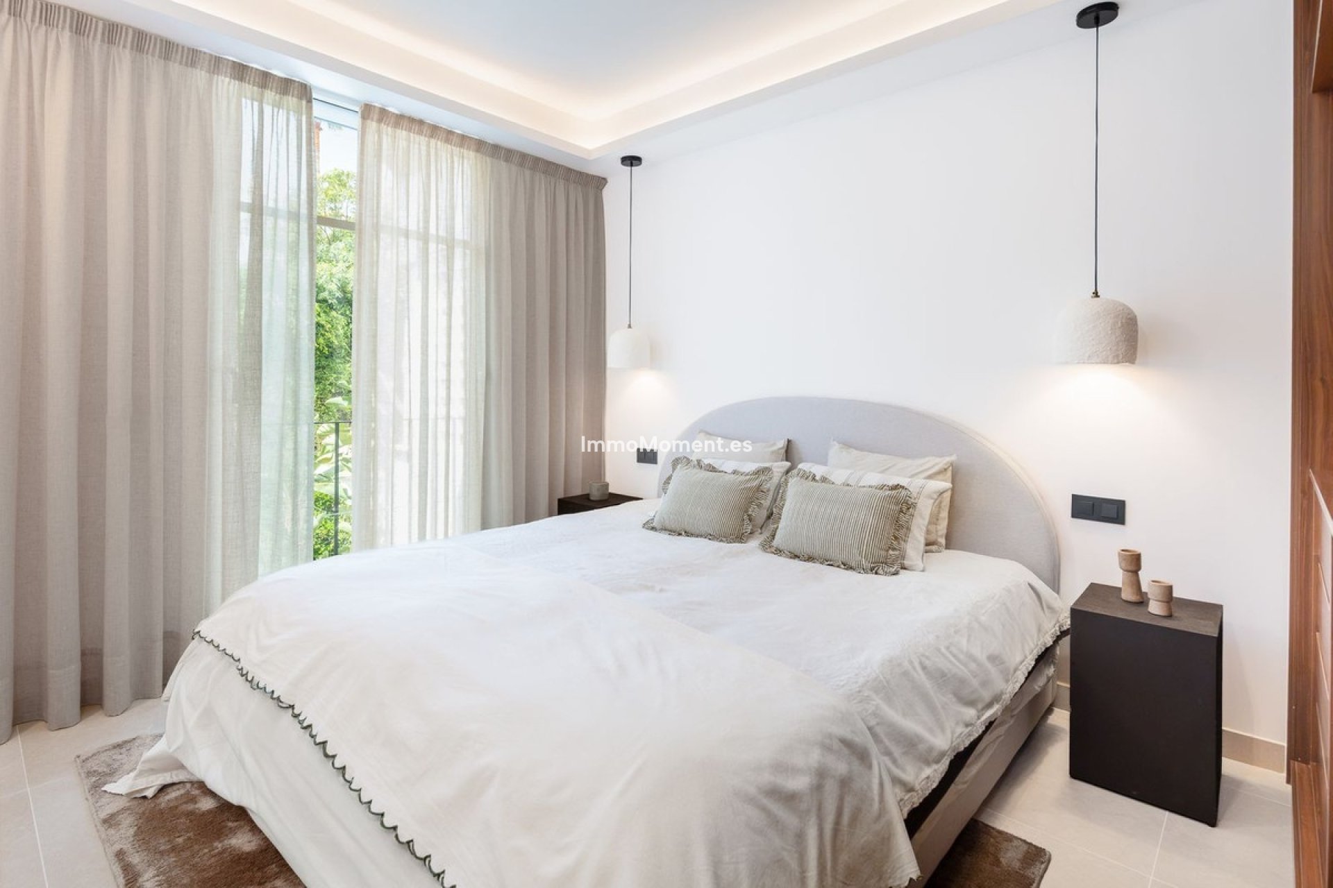 Resale - Apartment - Benahavís - La Quinta