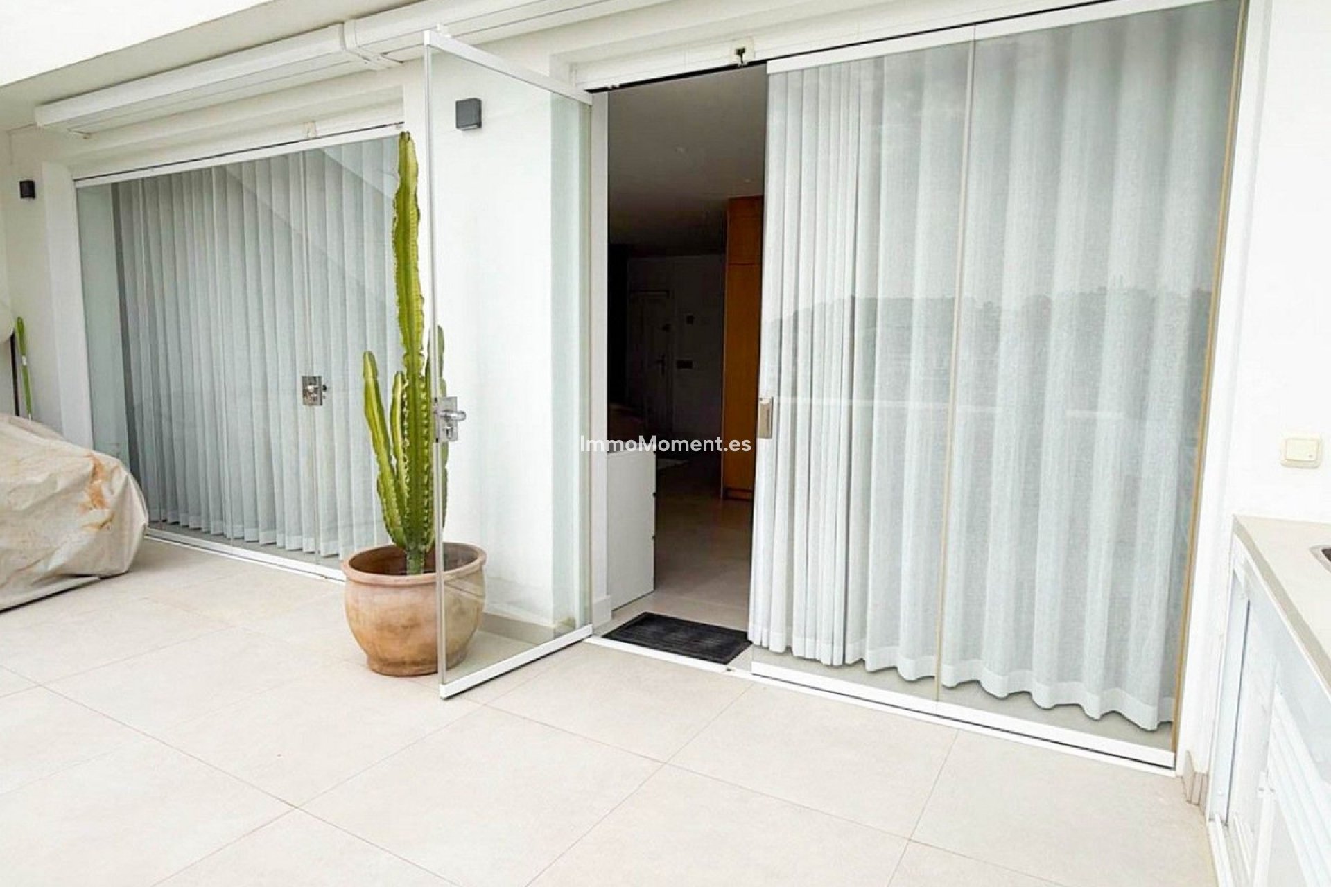 Resale - Apartment - Benahavís - La Quinta
