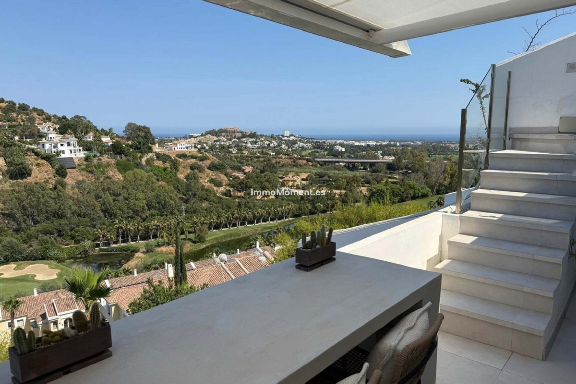Resale - Apartment - Benahavís - La Quinta