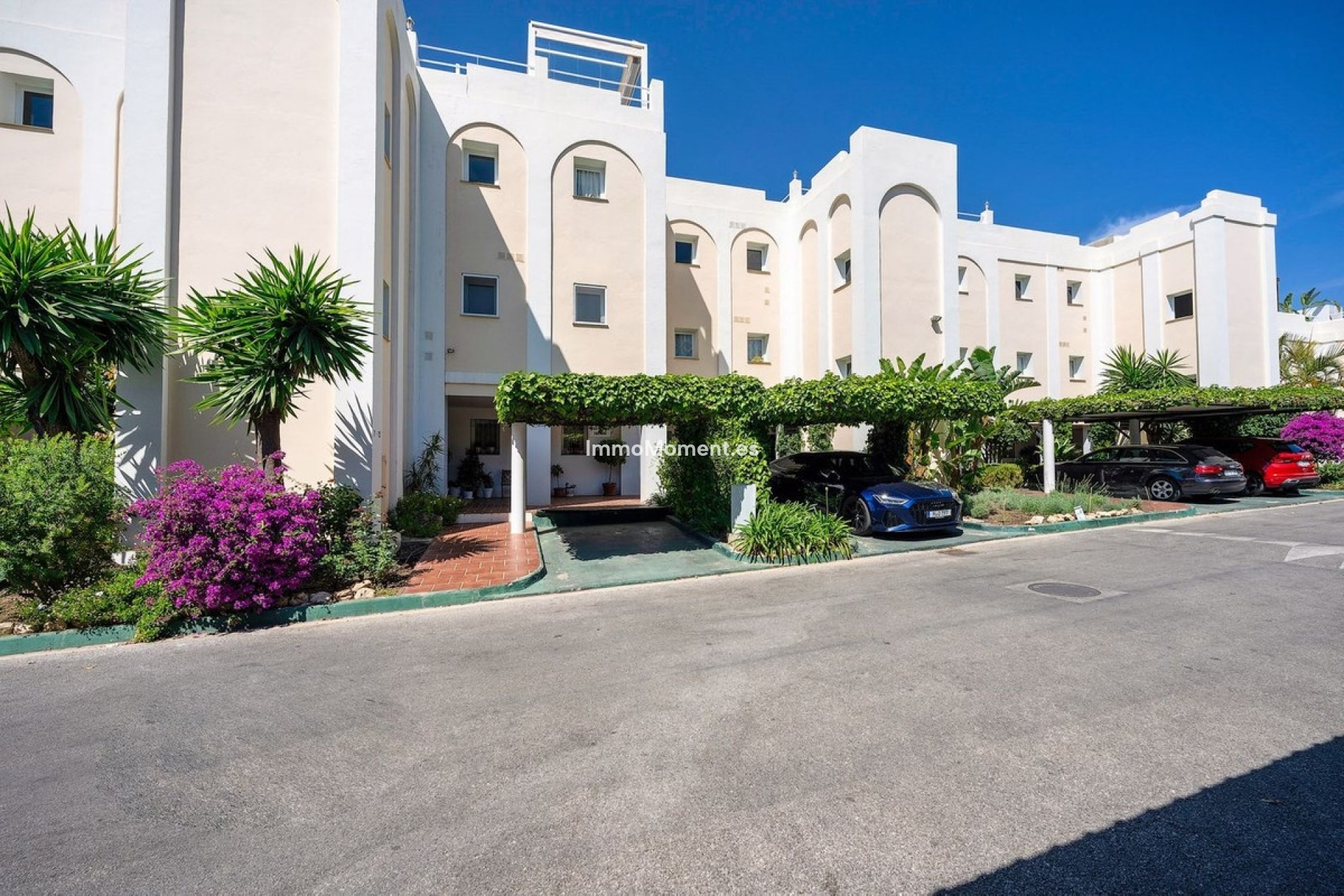 Resale - Apartment - Benahavís - La Quinta