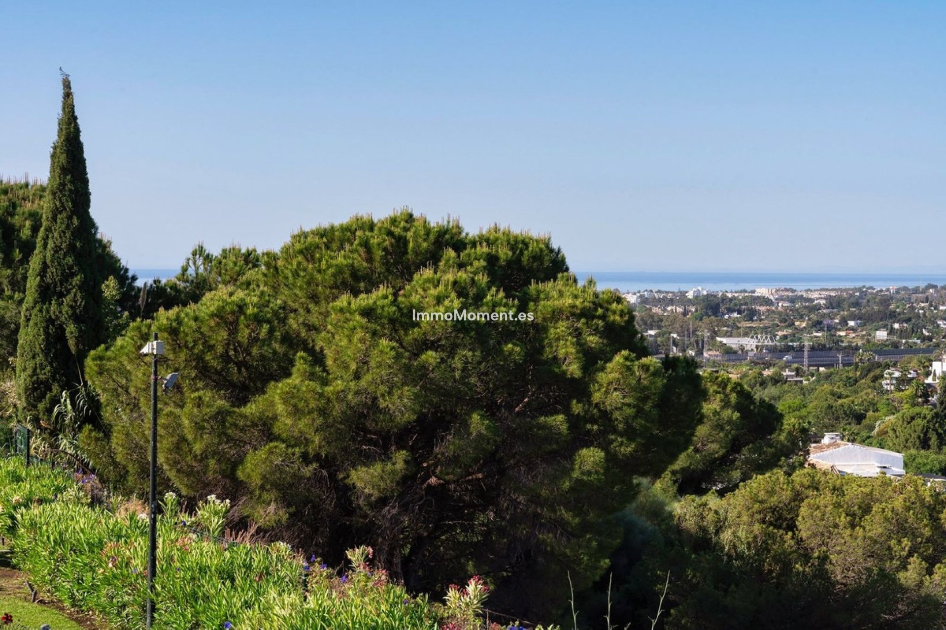 Resale - Apartment - Benahavís - La Quinta