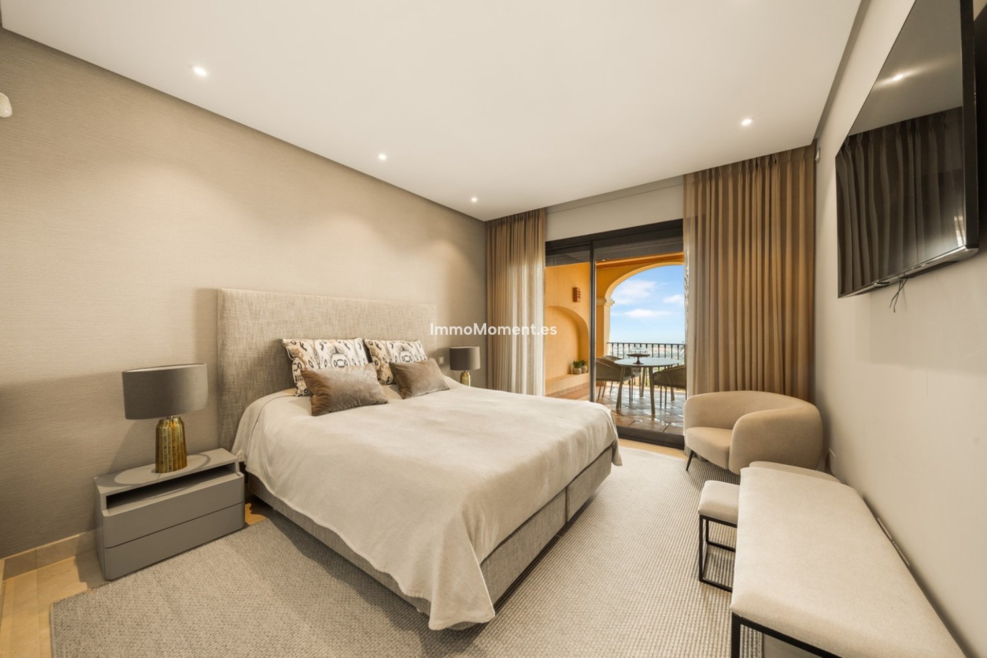 Resale - Apartment - Benahavís - La Quinta