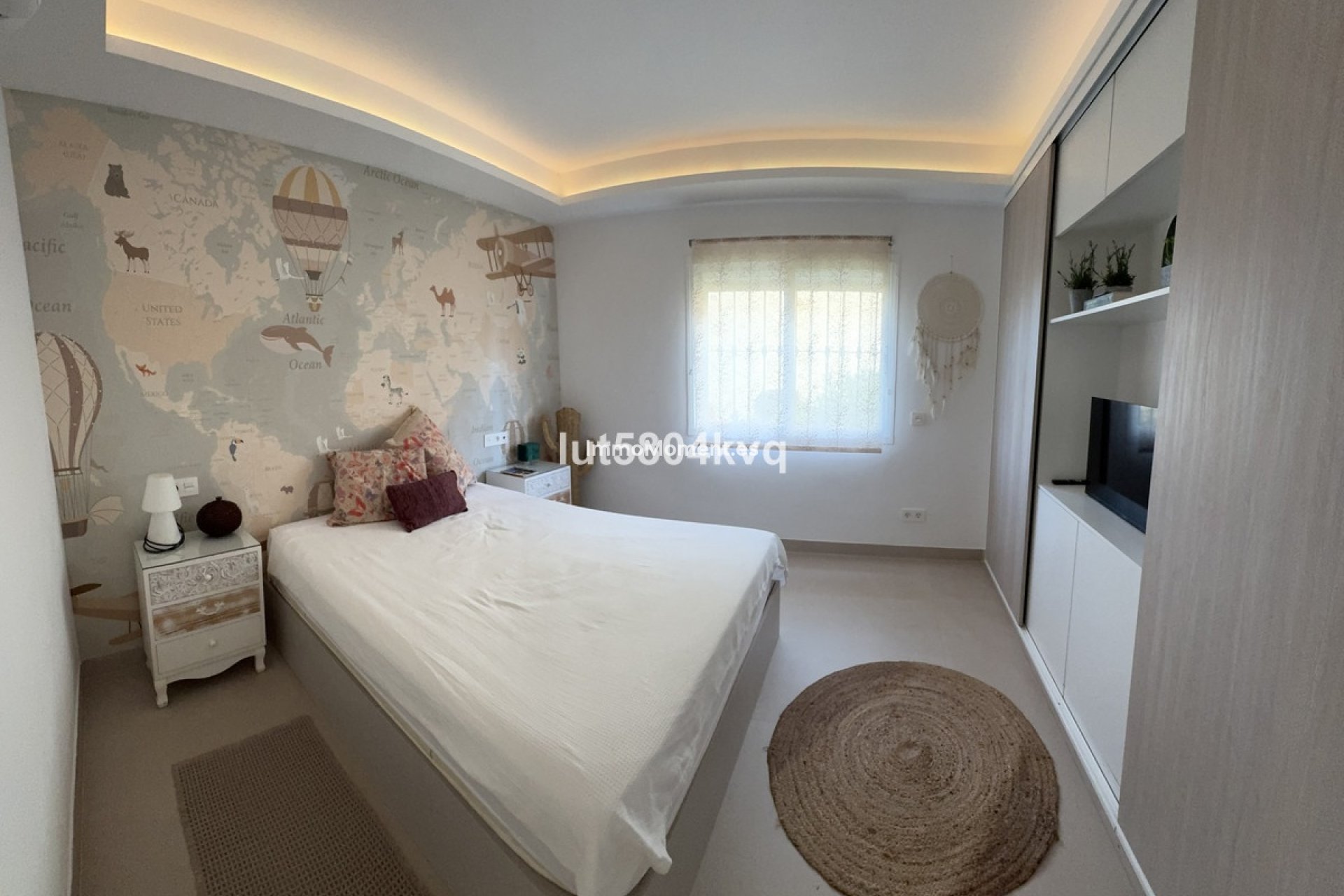 Resale - Apartment - Benahavís - La Quinta