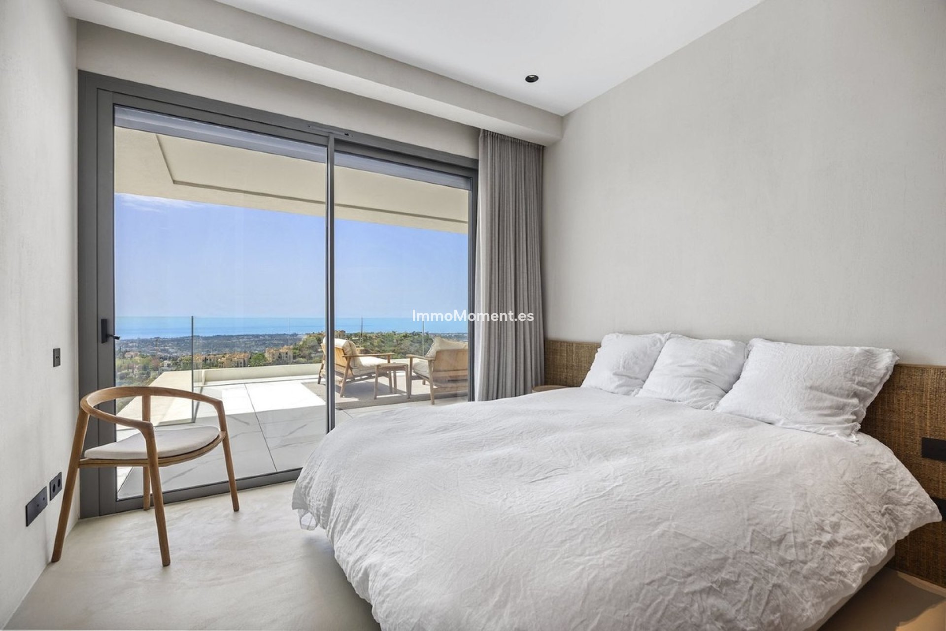 Resale - Apartment - Benahavís - La Quinta