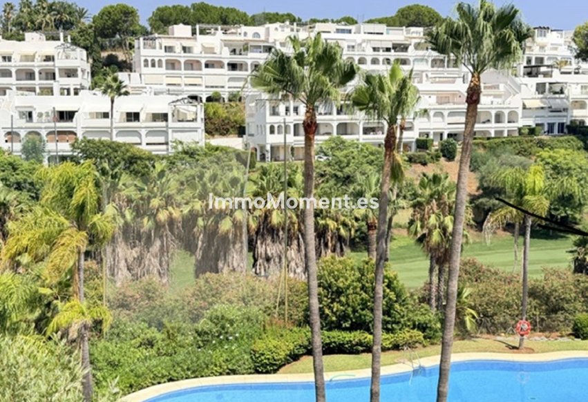 Resale - Apartment - Benahavís - La Quinta