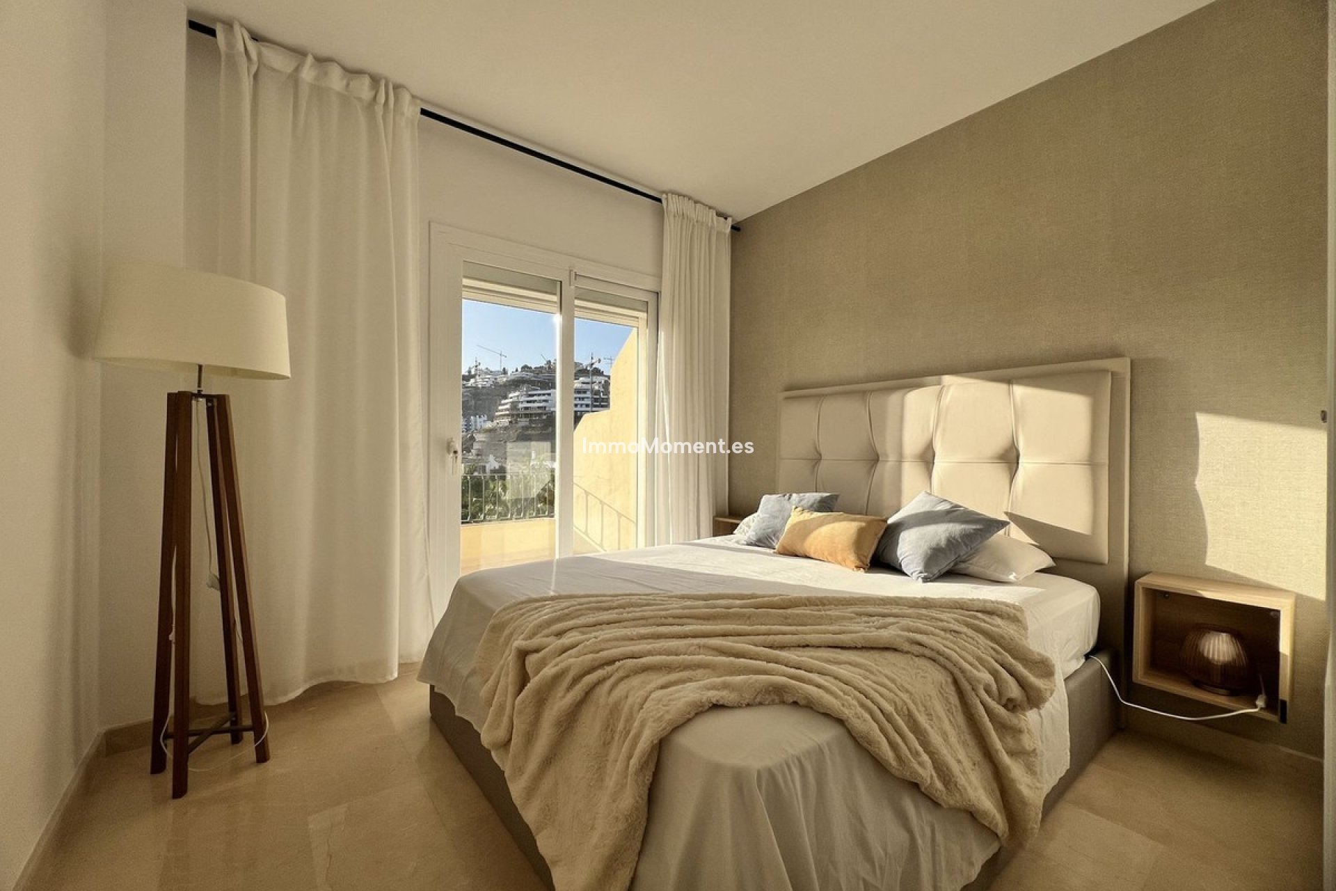 Resale - Apartment - Benahavís - La Quinta
