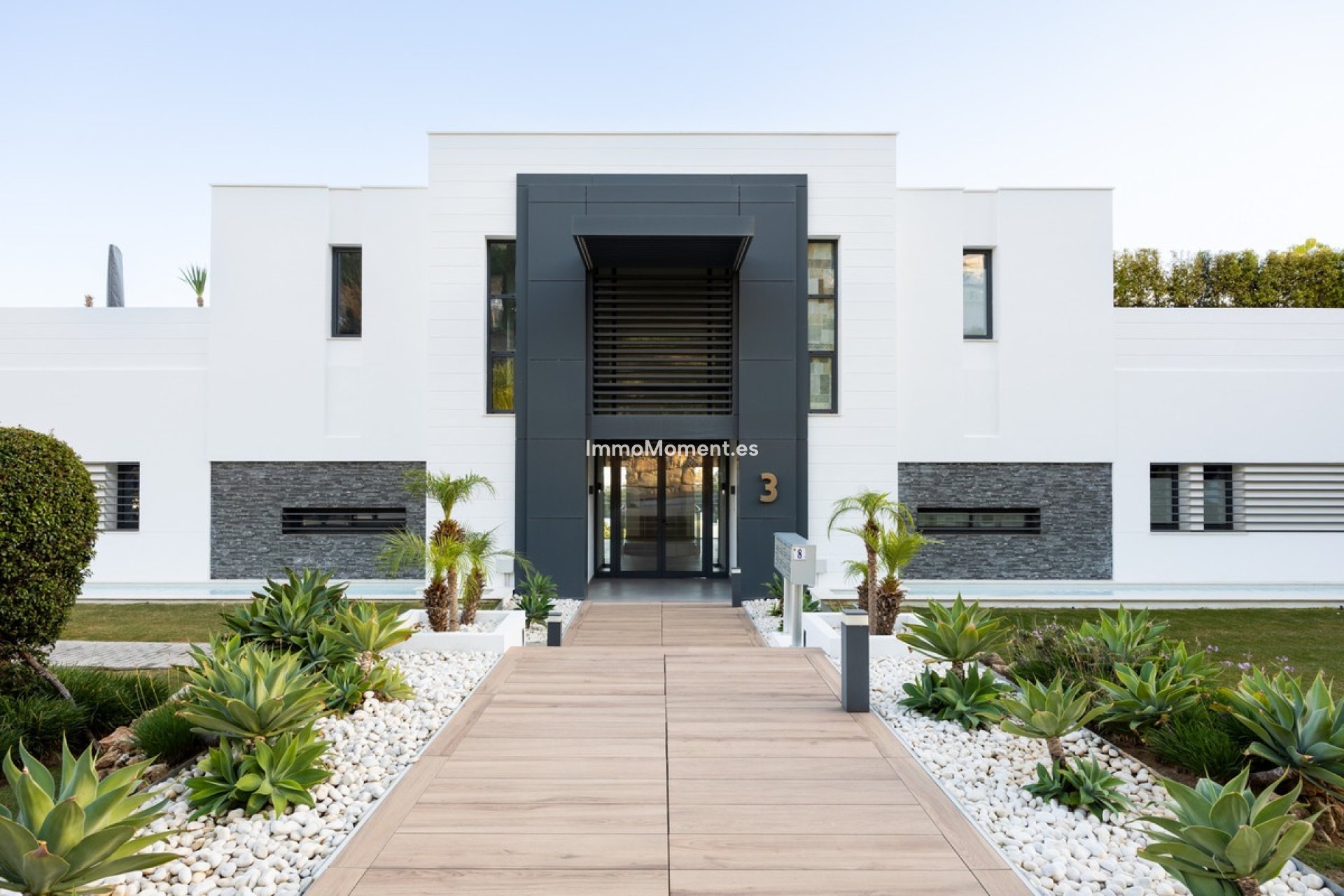 Resale - Apartment - Benahavís - La Quinta