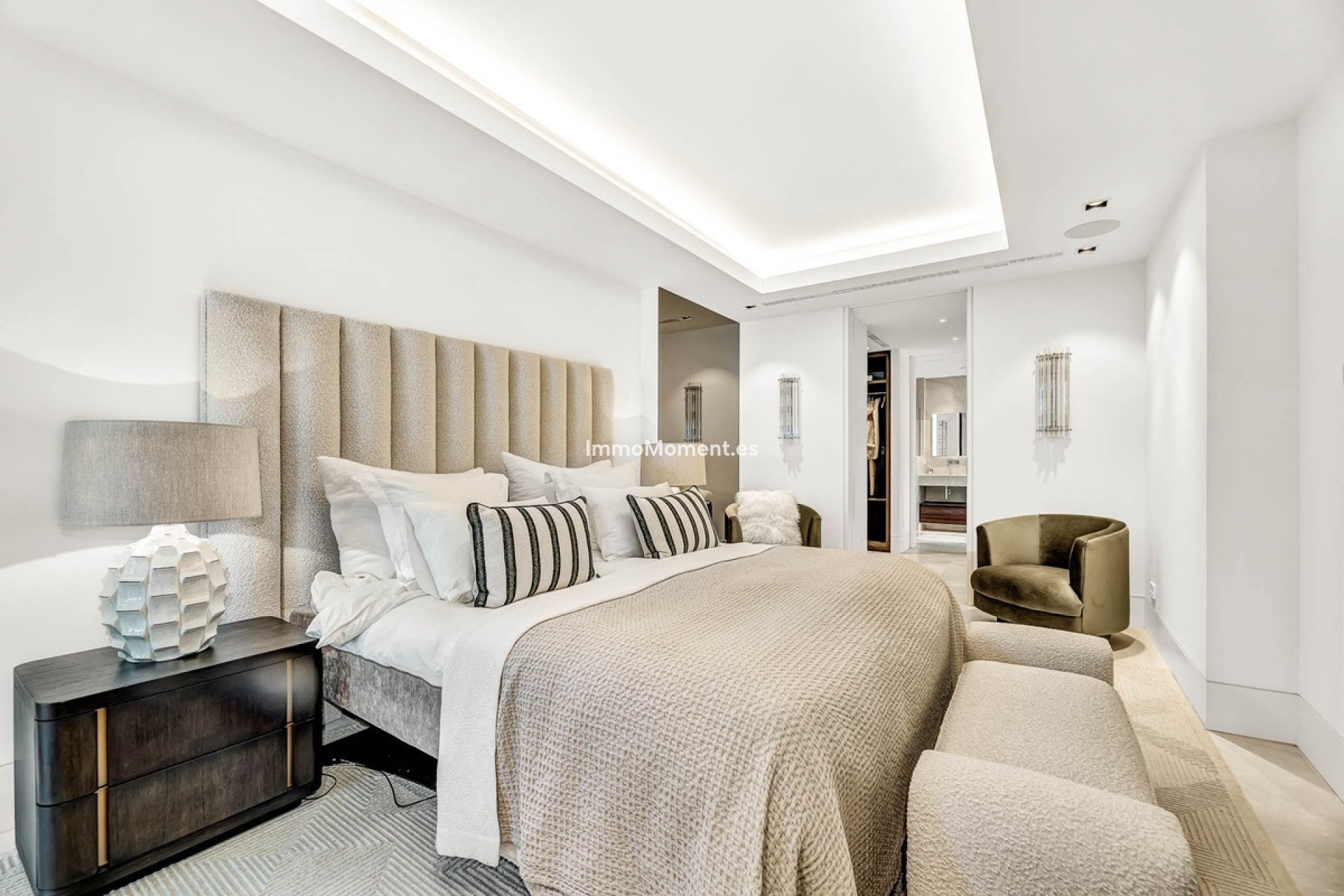 Resale - Apartment - Benahavís - La Quinta