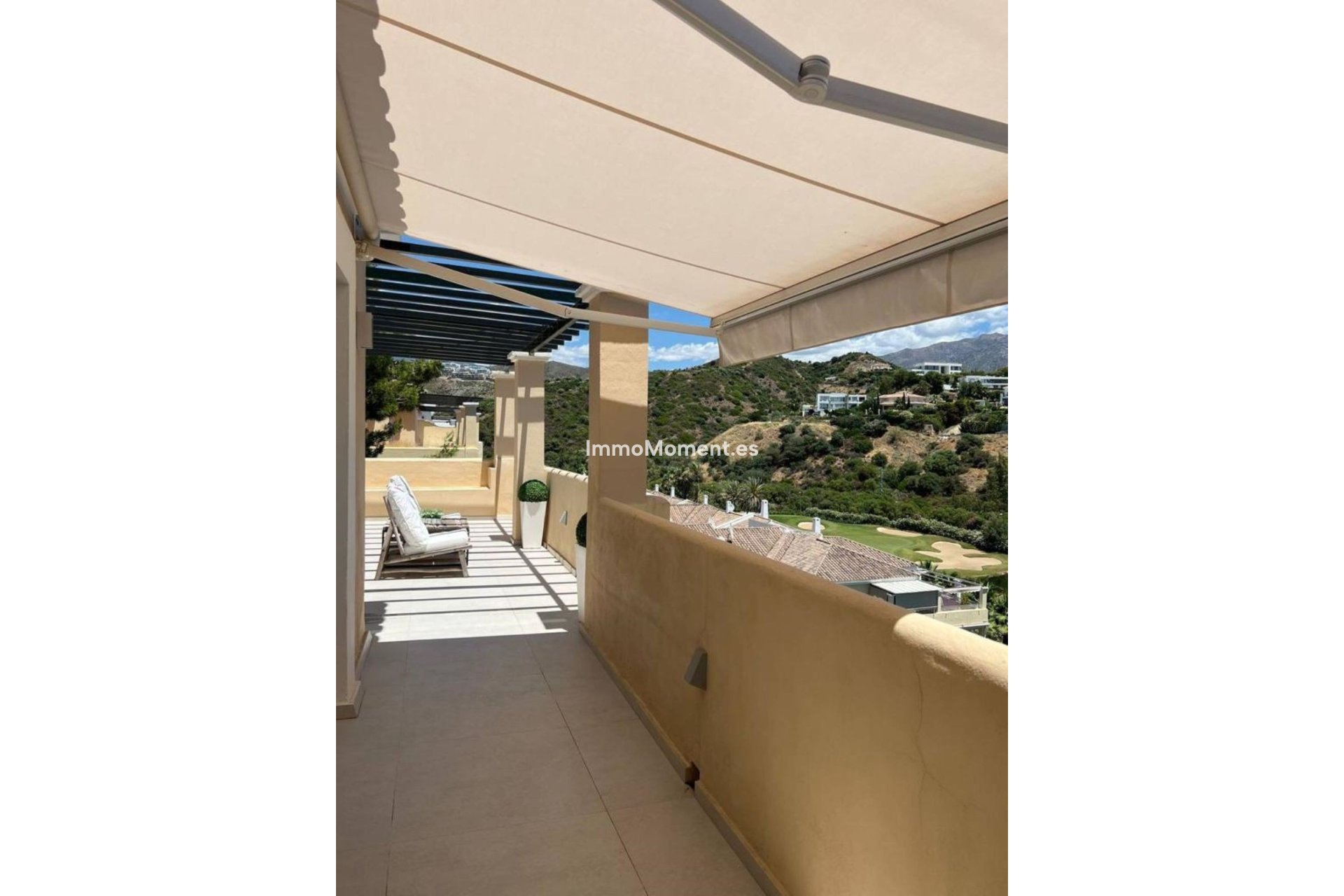 Resale - Apartment - Benahavís - La Quinta