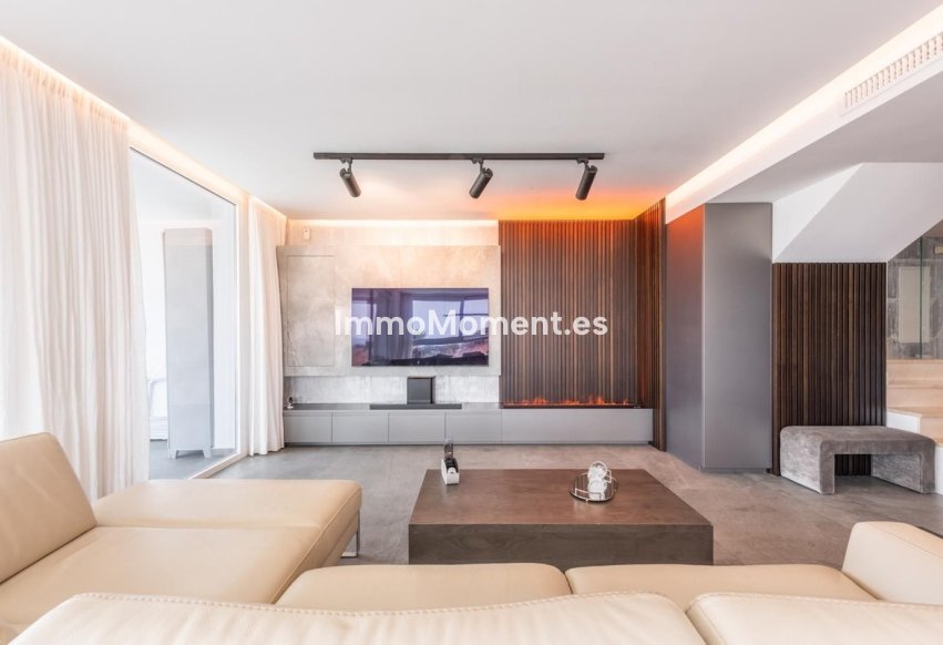 Resale - Apartment - Benahavís - La Quinta