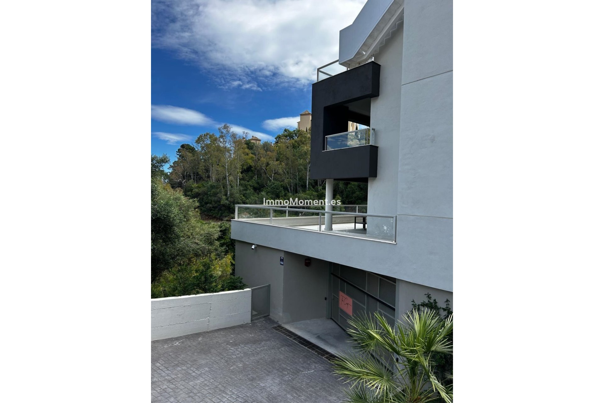 Resale - Apartment - Benahavís - La Quinta