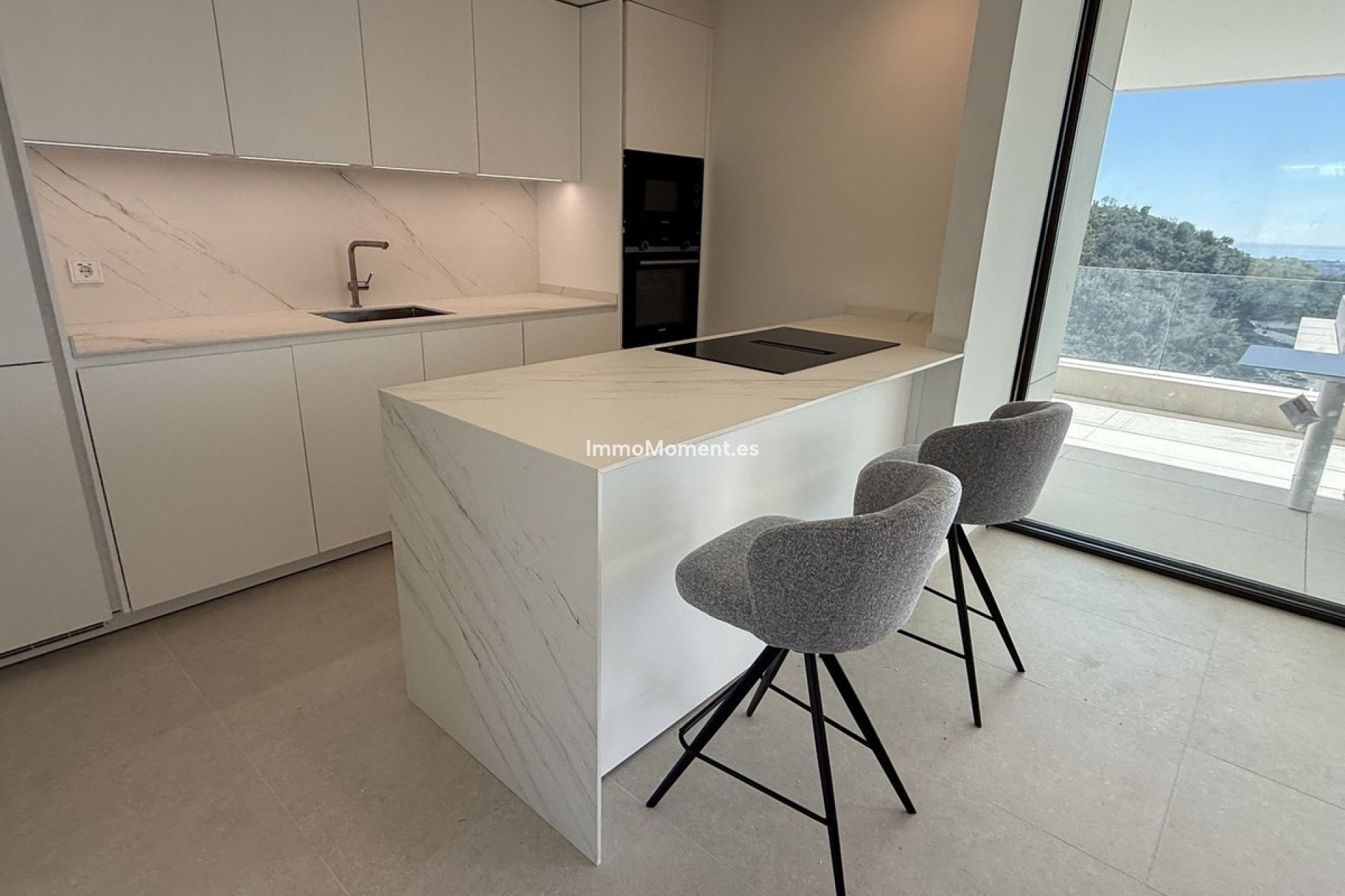 Resale - Apartment - Benahavís - La Quinta