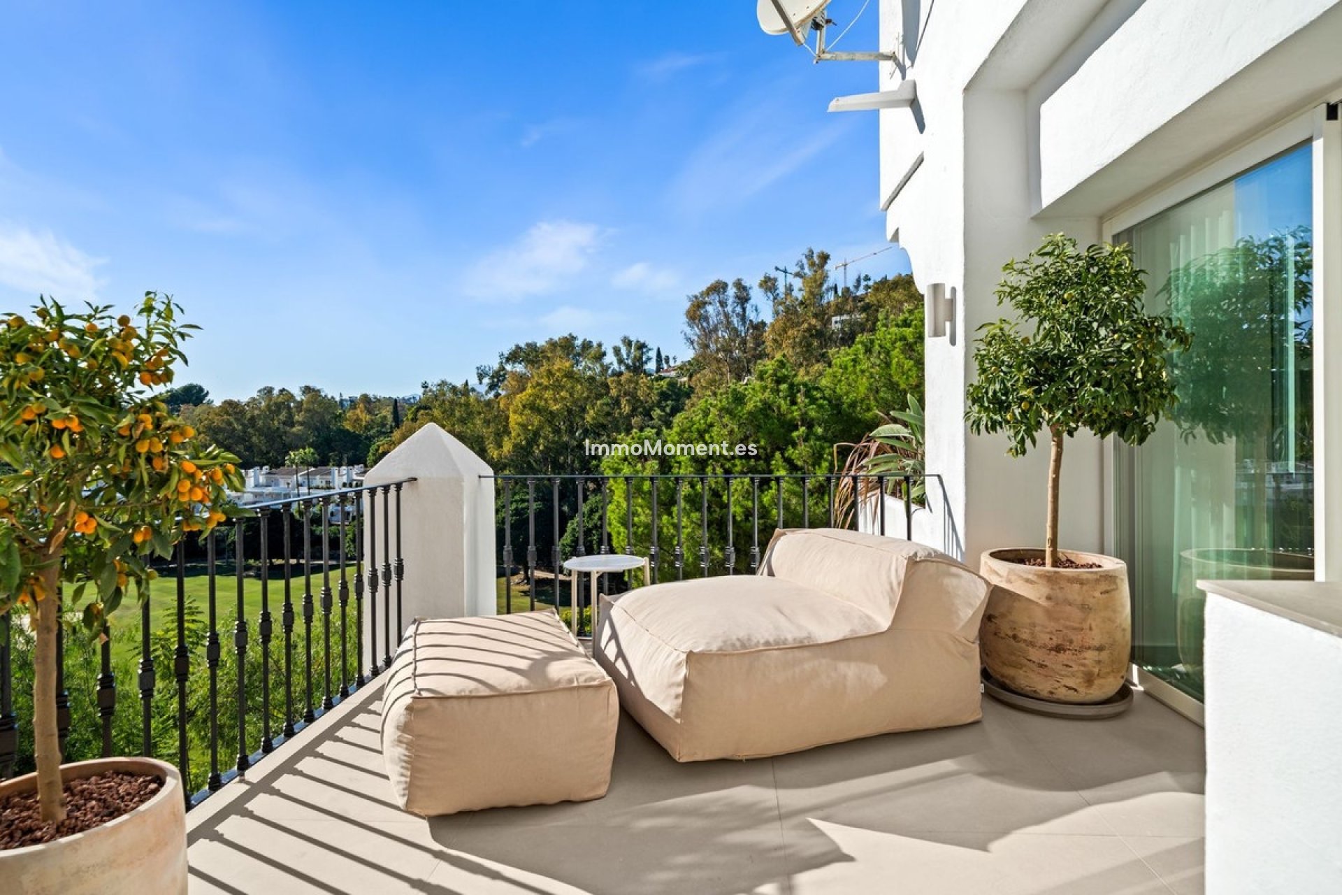 Resale - Apartment - Benahavís - La Quinta