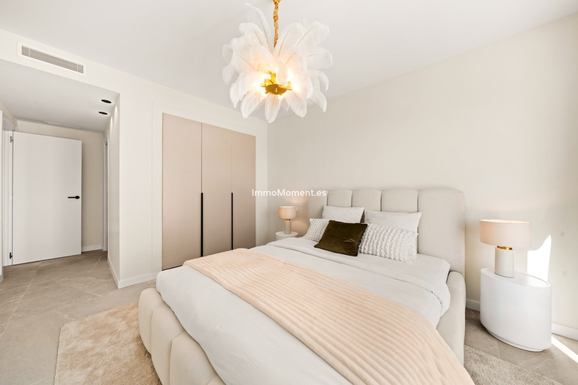 Resale - Apartment - Benahavís - La Quinta