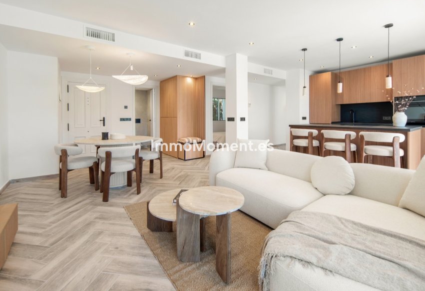 Resale - Apartment - Benahavís - La Quinta