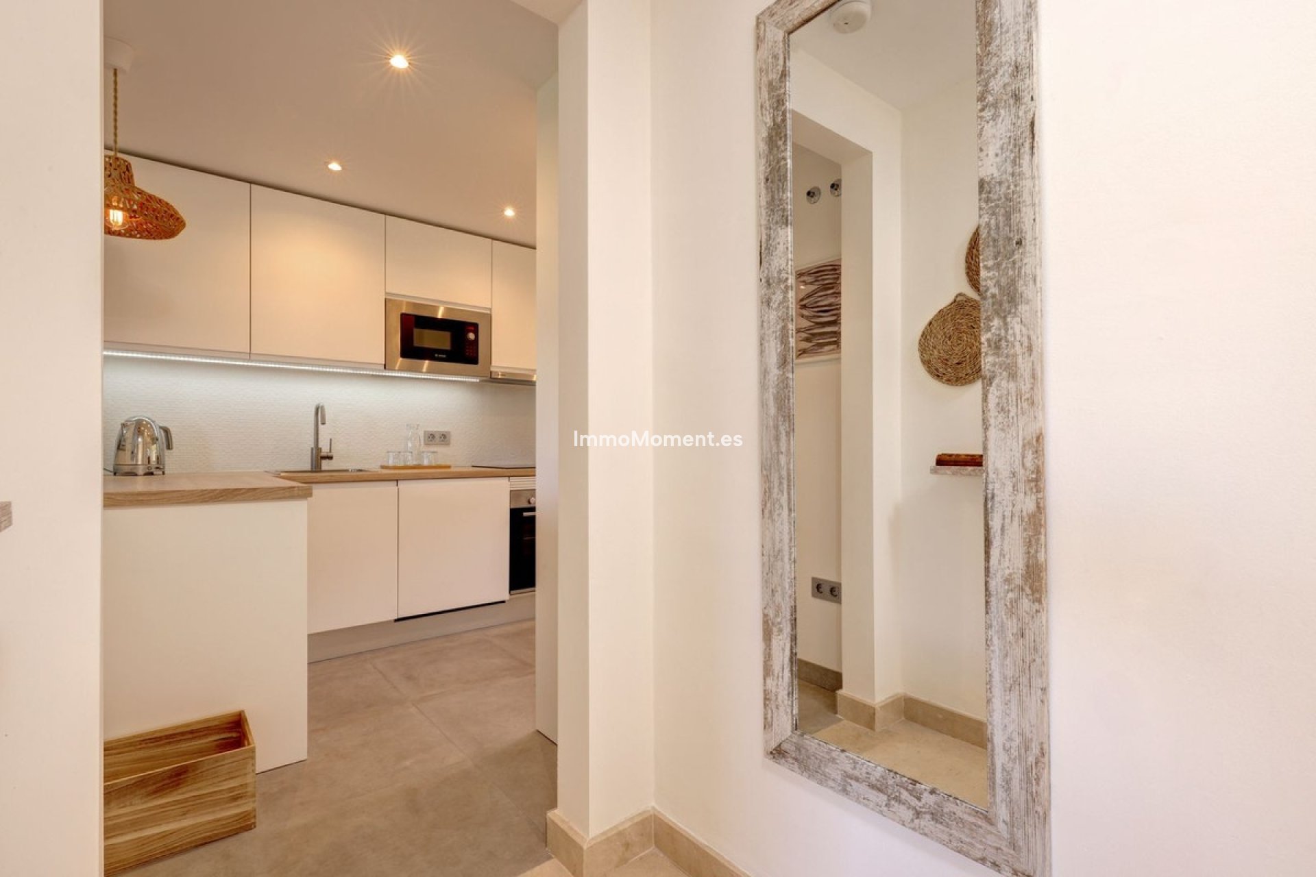 Resale - Apartment - Benahavís - La Quinta