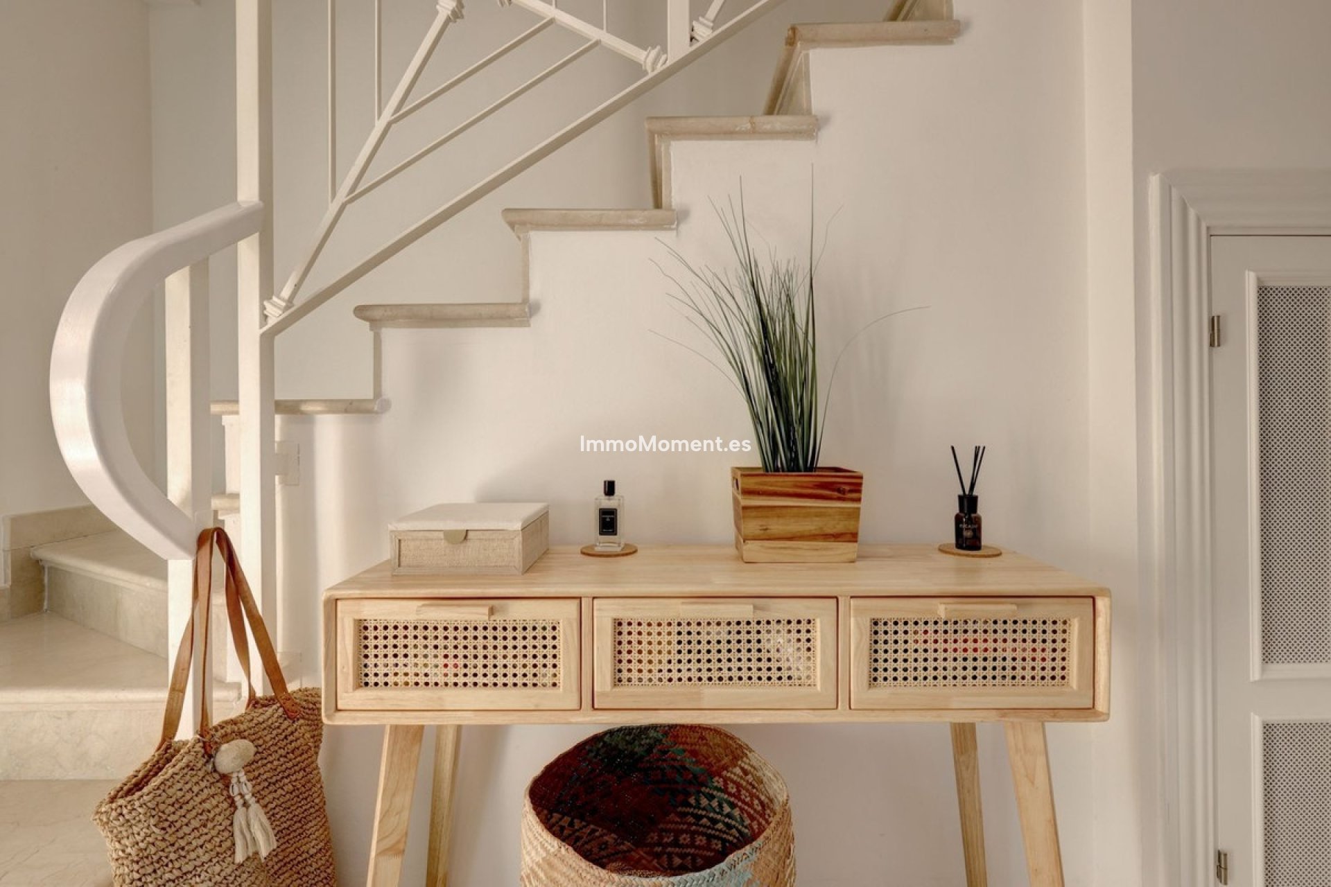 Resale - Apartment - Benahavís - La Quinta