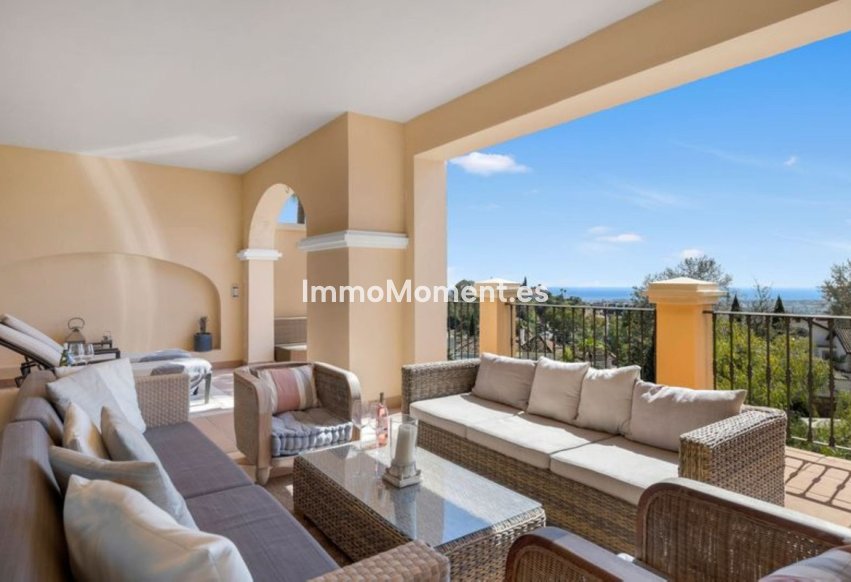 Resale - Apartment - Benahavís - La Quinta