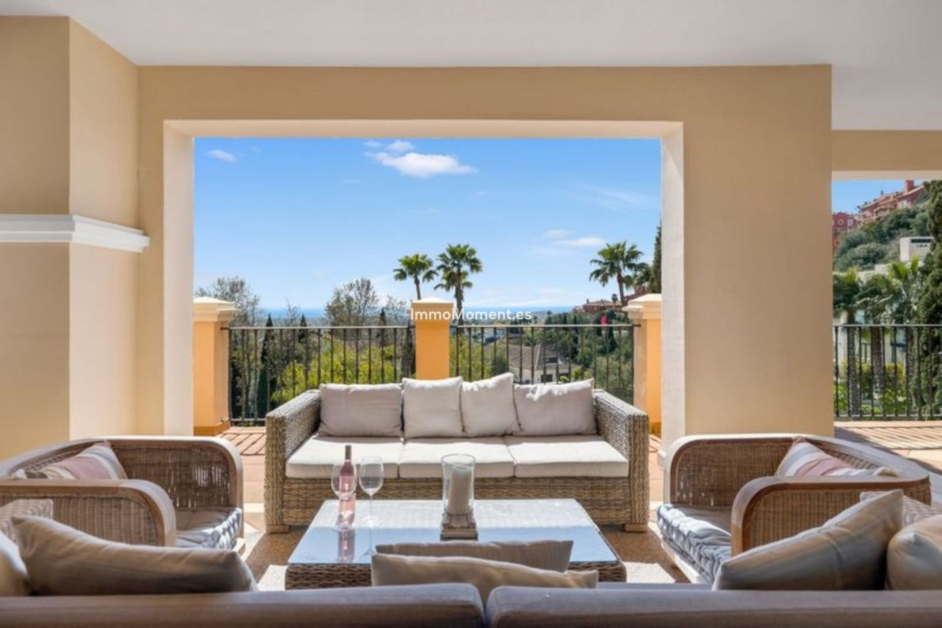 Resale - Apartment - Benahavís - La Quinta