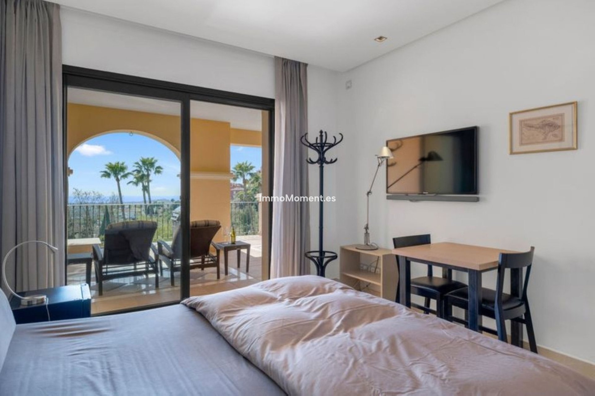 Resale - Apartment - Benahavís - La Quinta