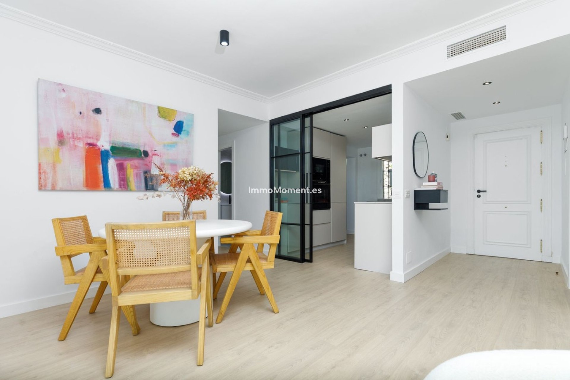 Resale - Apartment - Benahavís - La Quinta