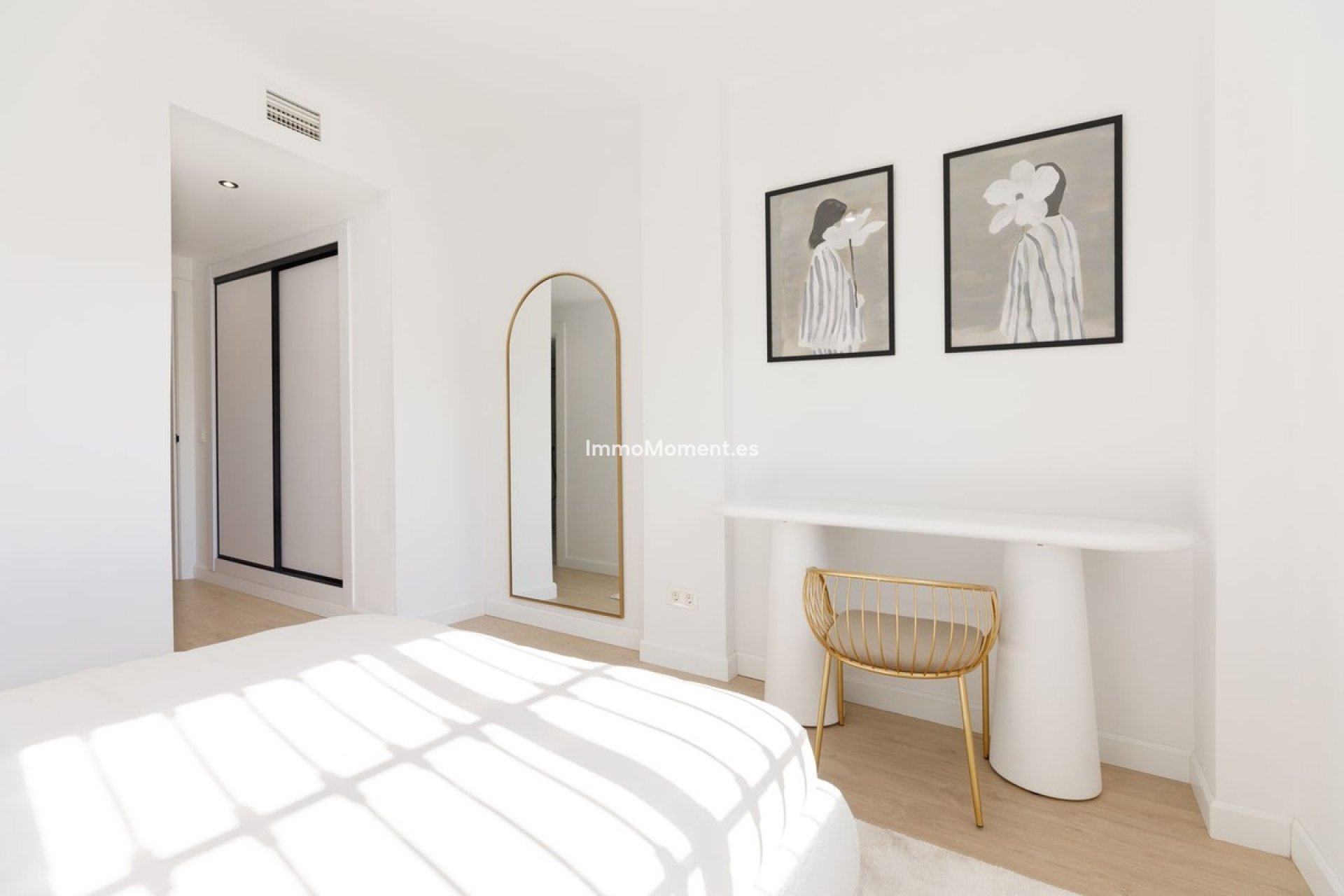 Resale - Apartment - Benahavís - La Quinta