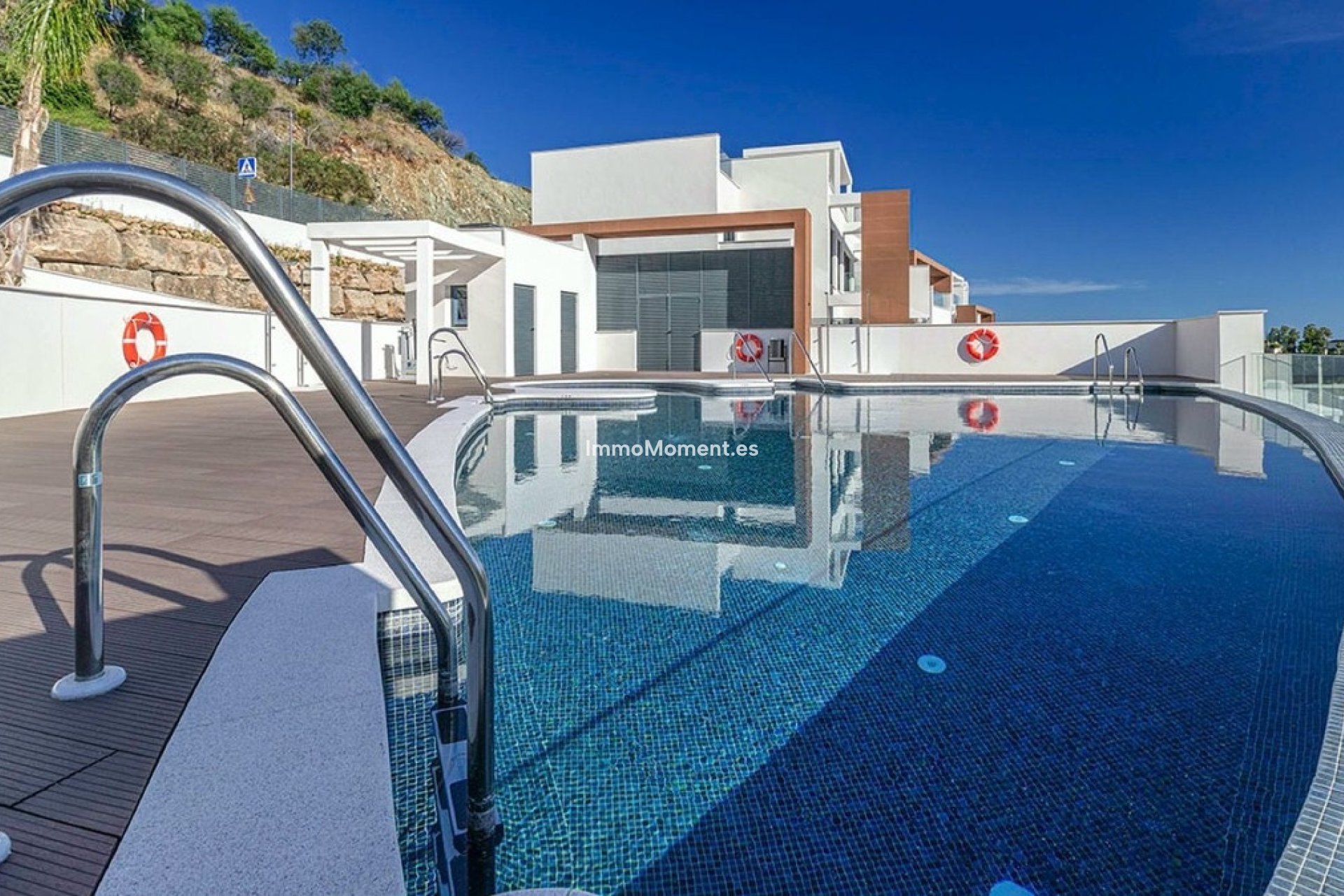 Resale - Apartment - Benahavís - La Quinta