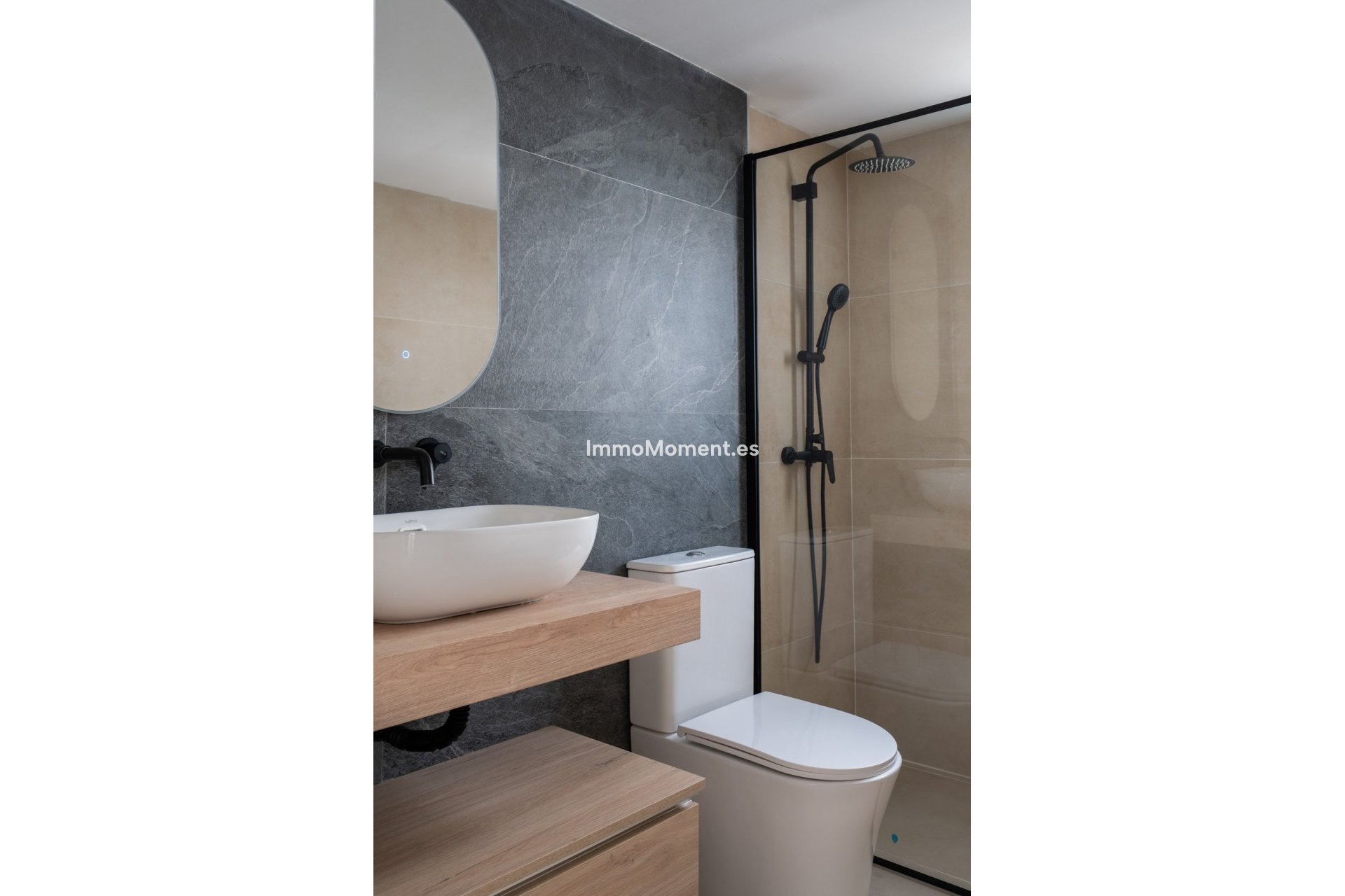 Resale - Apartment - Benahavís - La Quinta