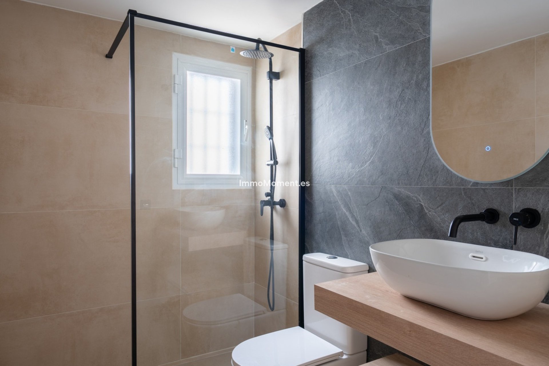 Resale - Apartment - Benahavís - La Quinta