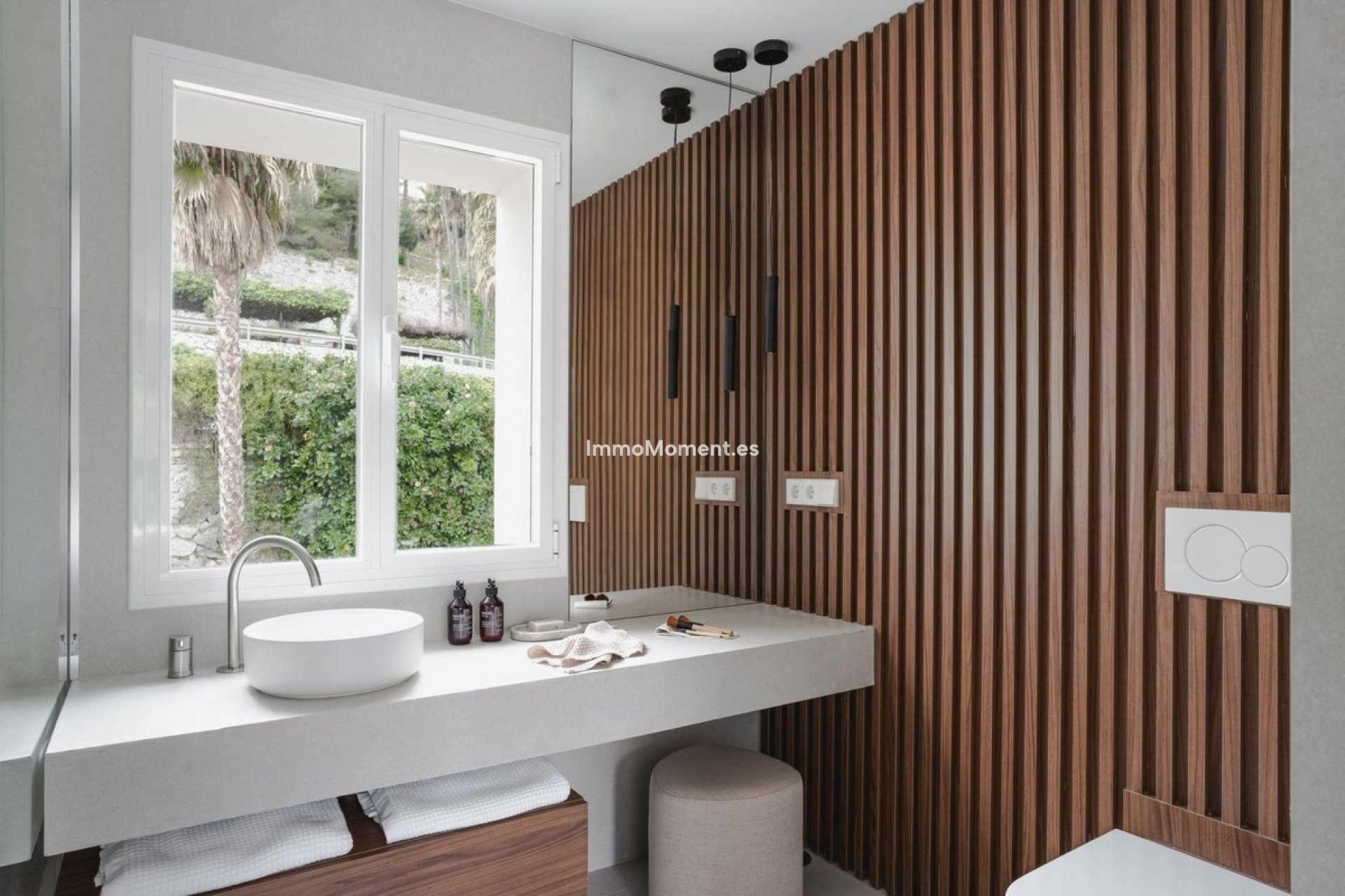 Resale - Apartment - Benahavís - La Quinta