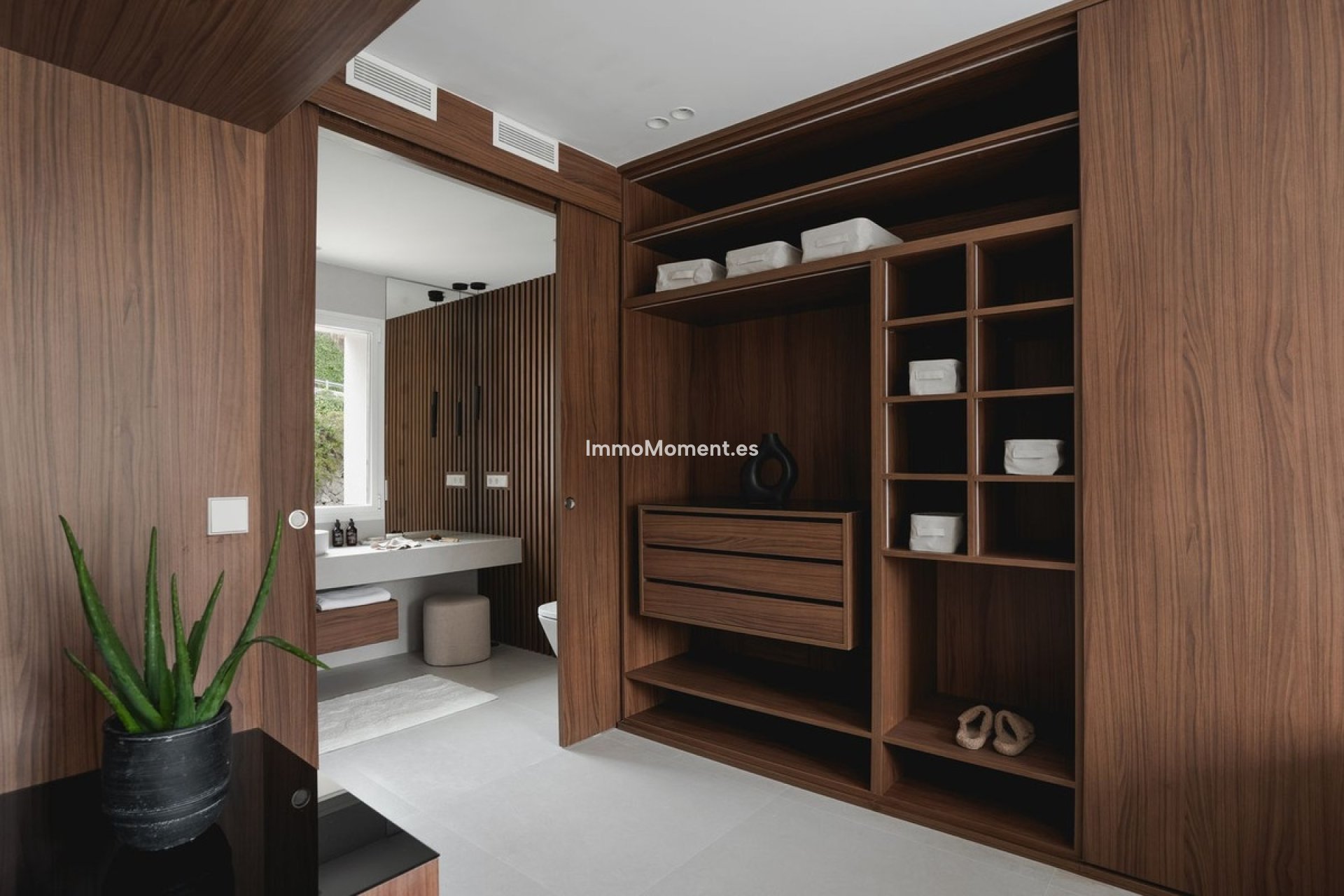 Resale - Apartment - Benahavís - La Quinta