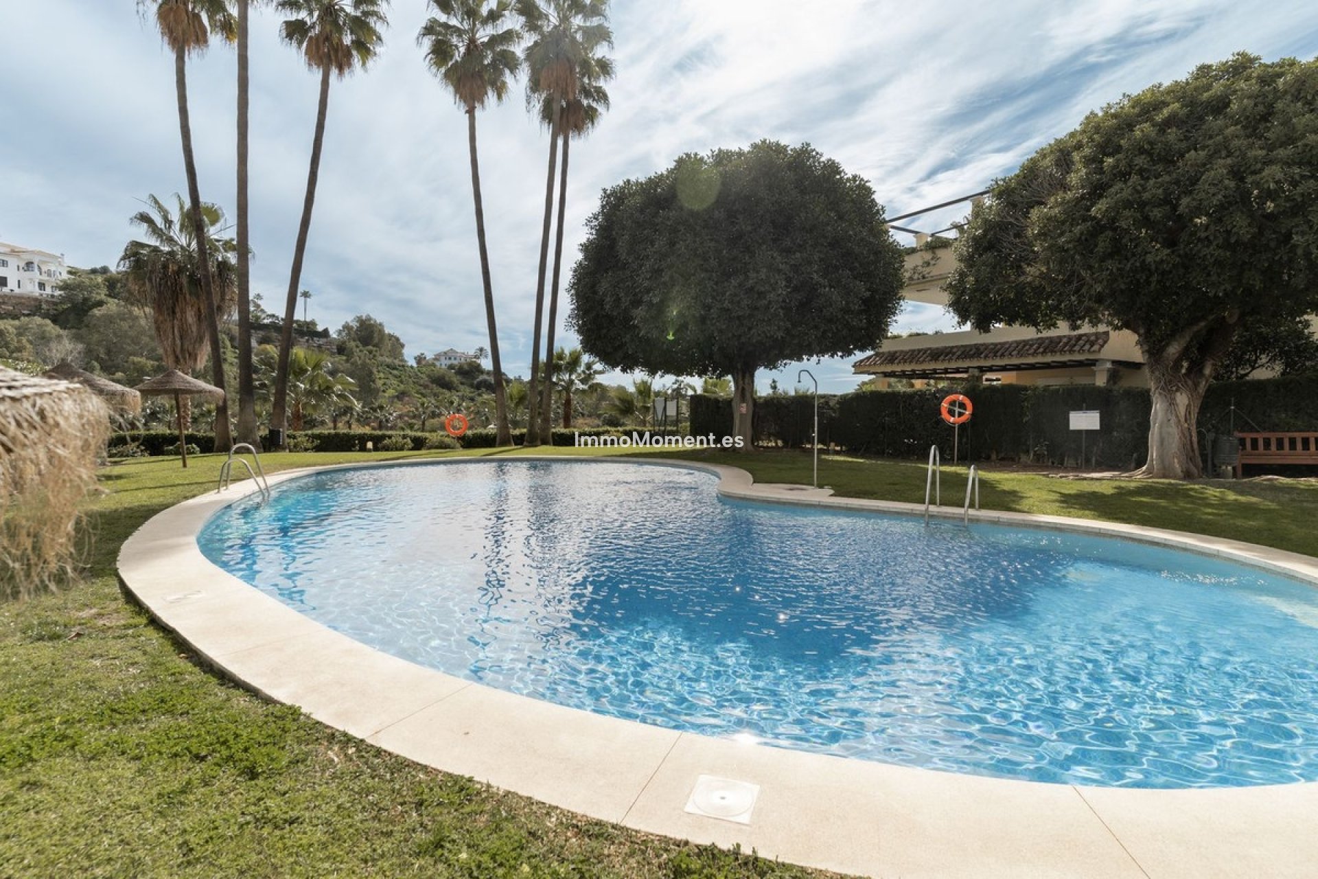 Resale - Apartment - Benahavís - La Quinta